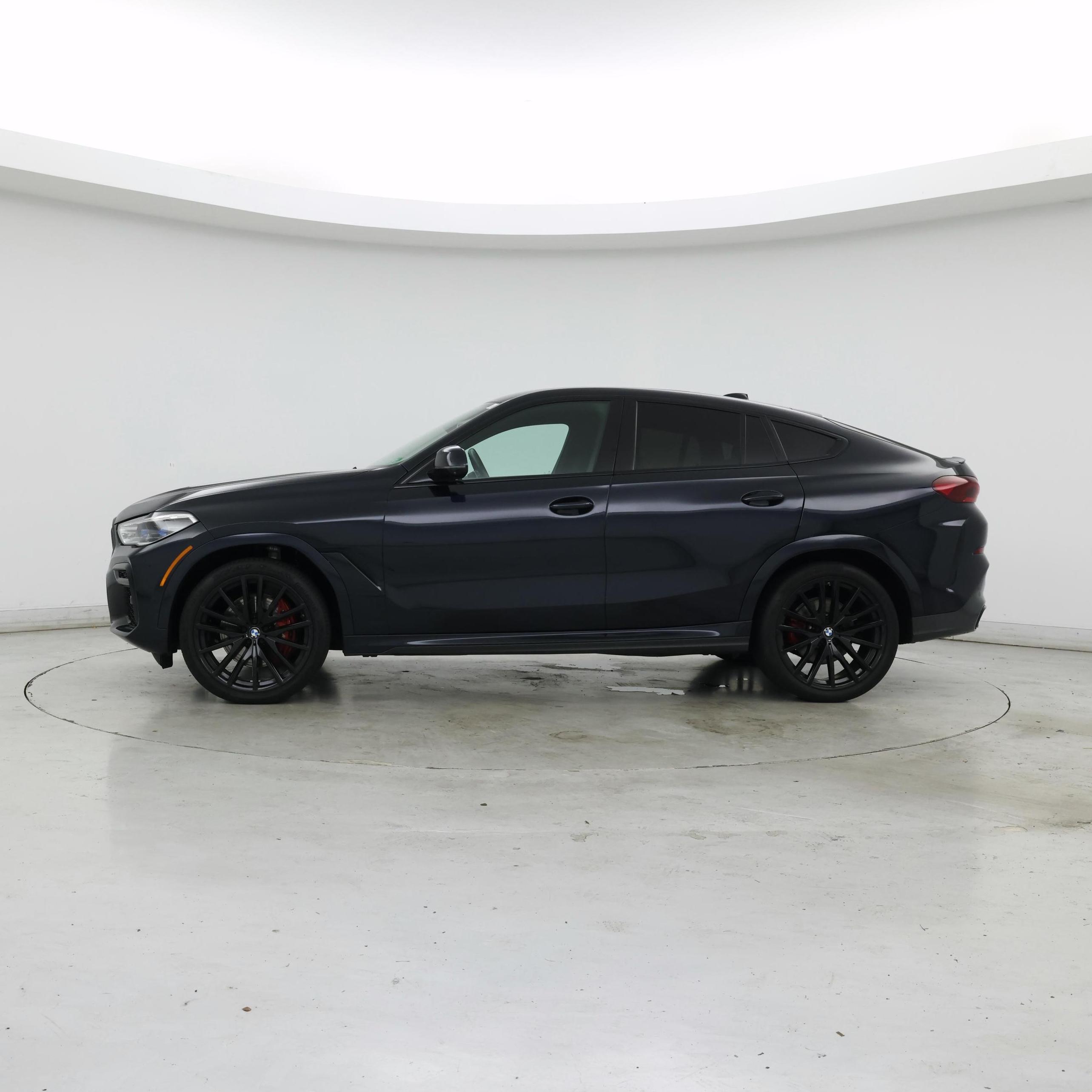 Thumbnail: 2022 BMW X6 - 3