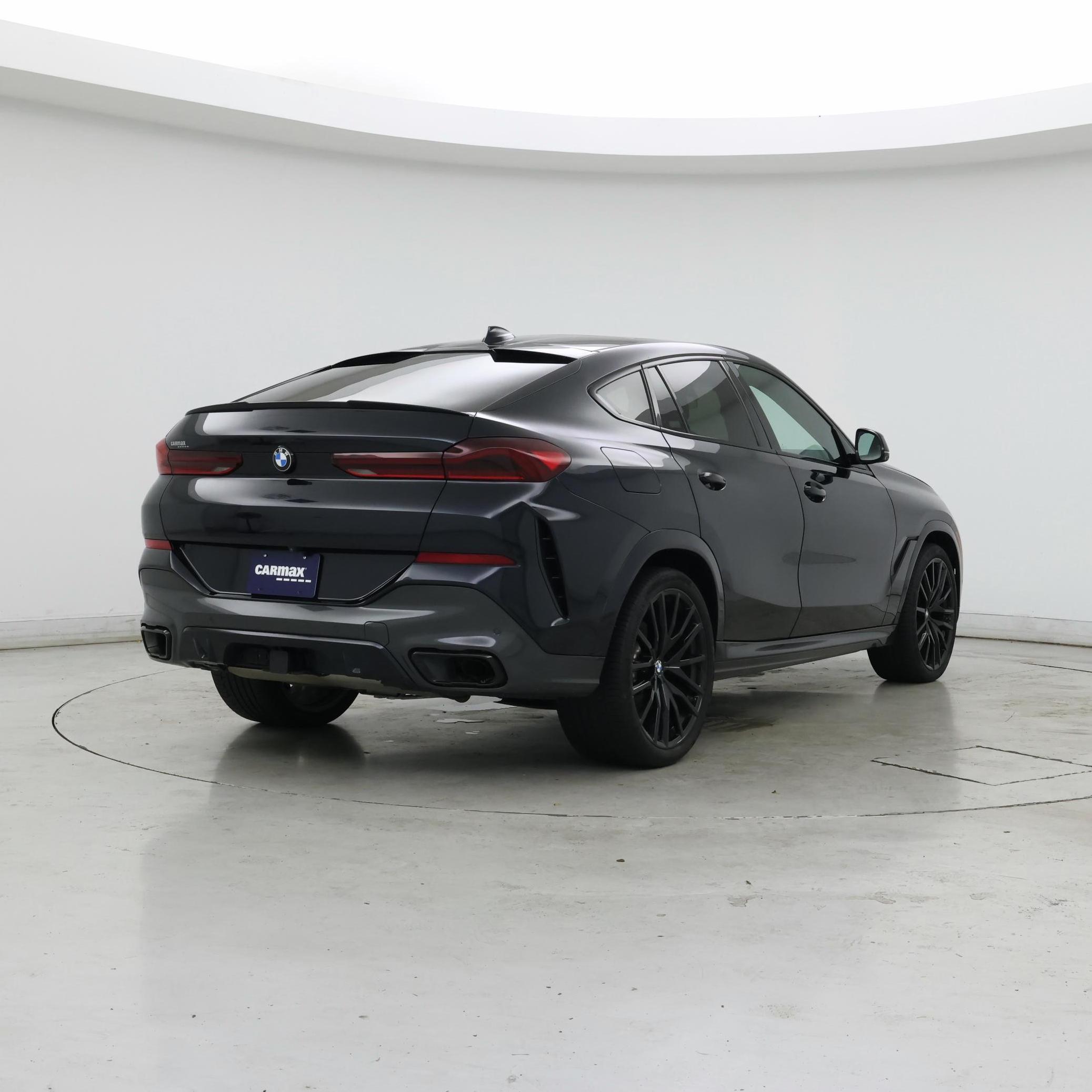 Thumbnail: 2022 BMW X6 - 8