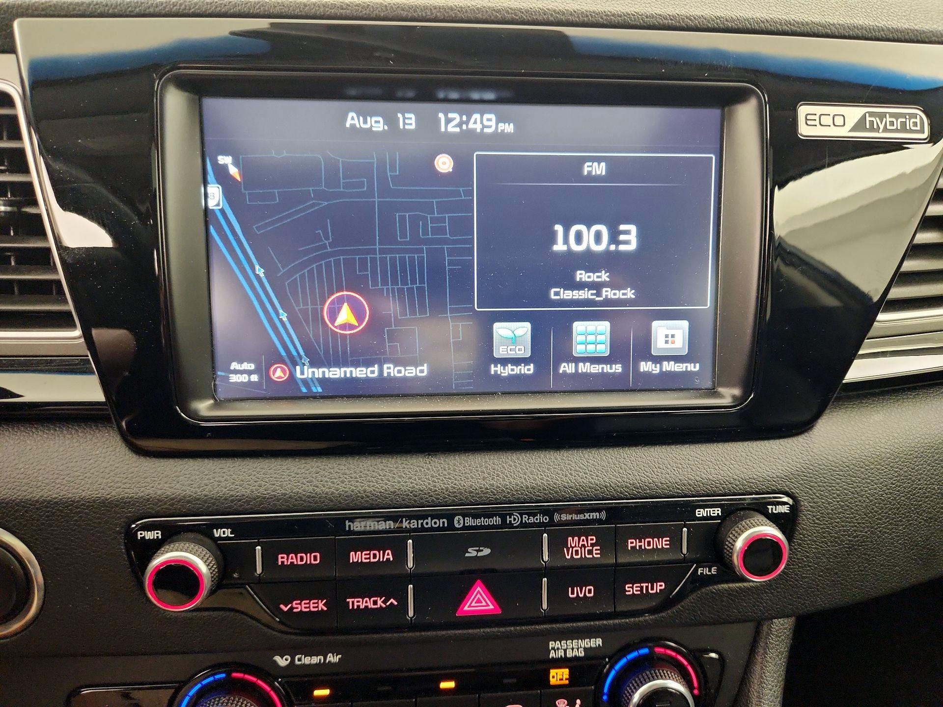 Thumbnail: 2017 Kia Niro - 14