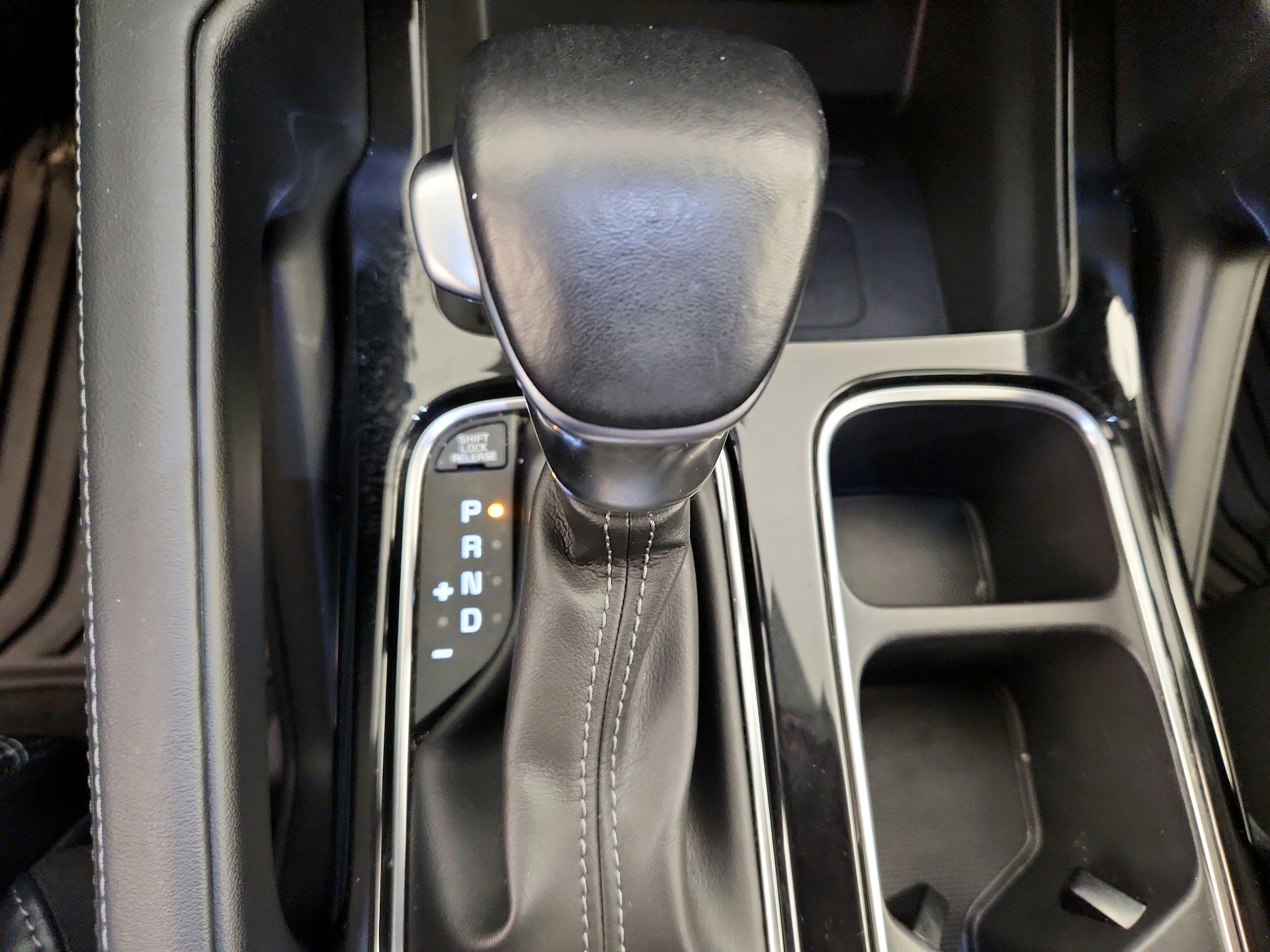 Thumbnail: 2021 Kia Telluride - 18