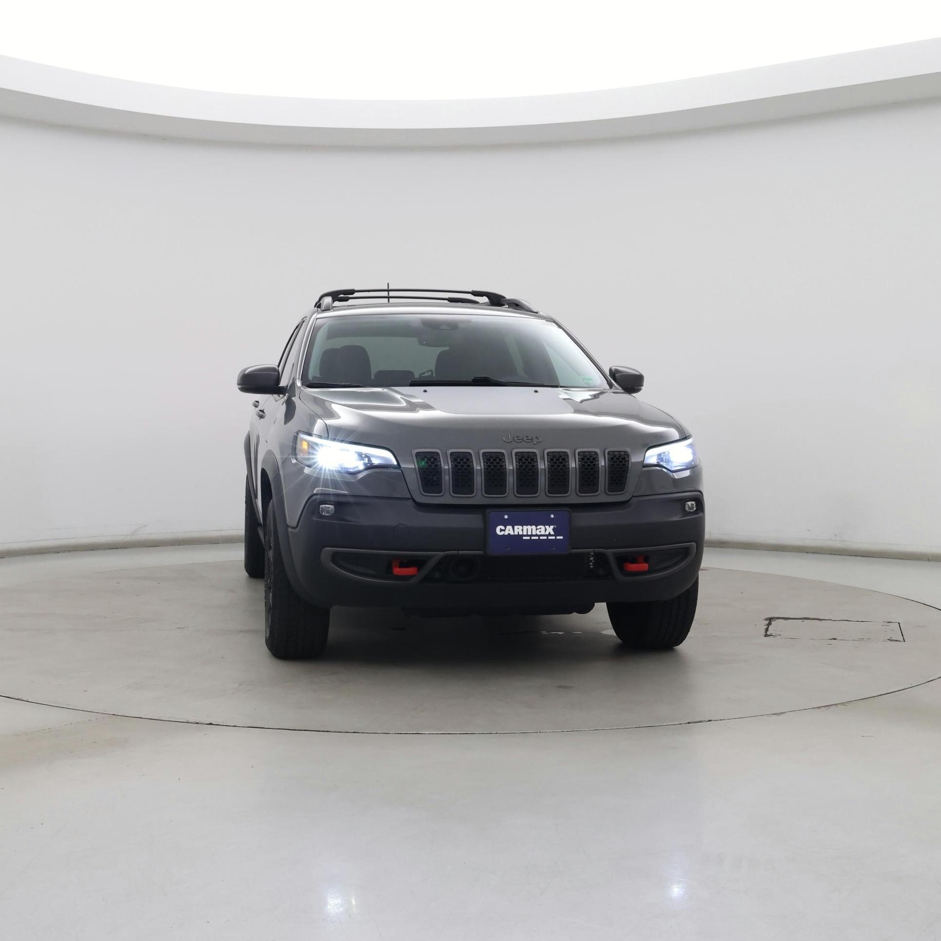 Thumbnail: 2019 Jeep Cherokee - 5