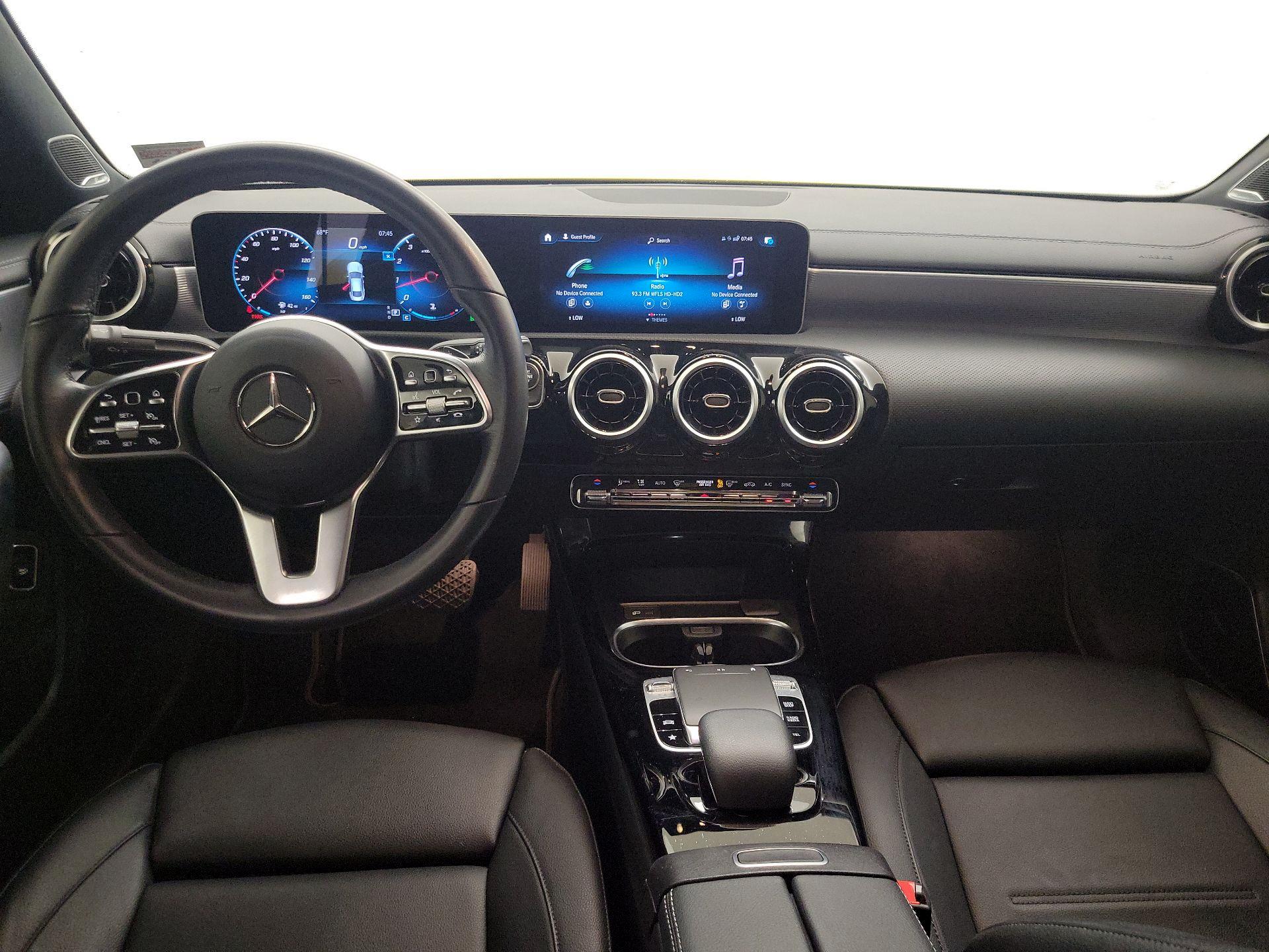 Thumbnail: 2020 Mercedes-Benz CLA - 9