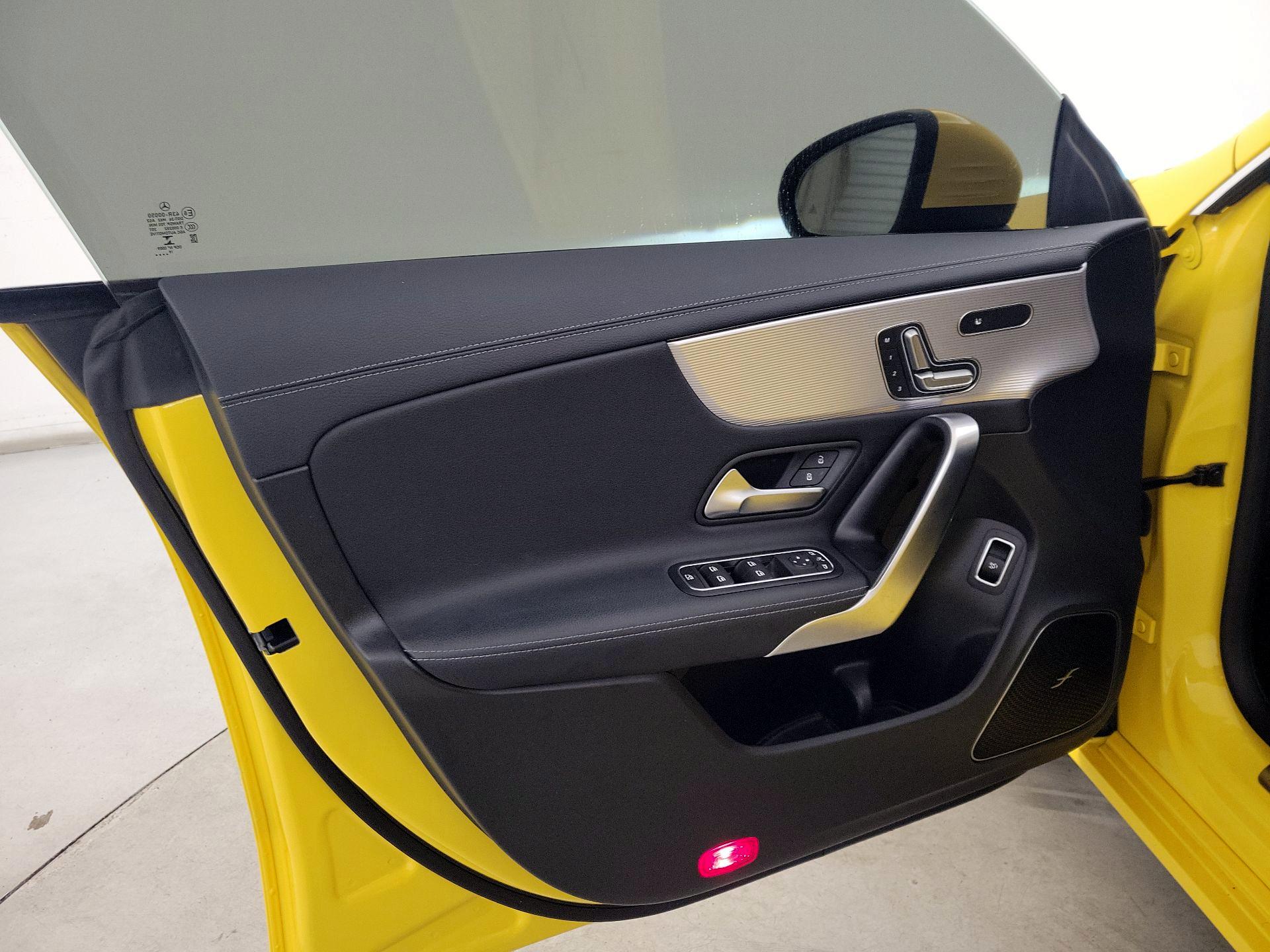 Thumbnail: 2020 Mercedes-Benz CLA - 12