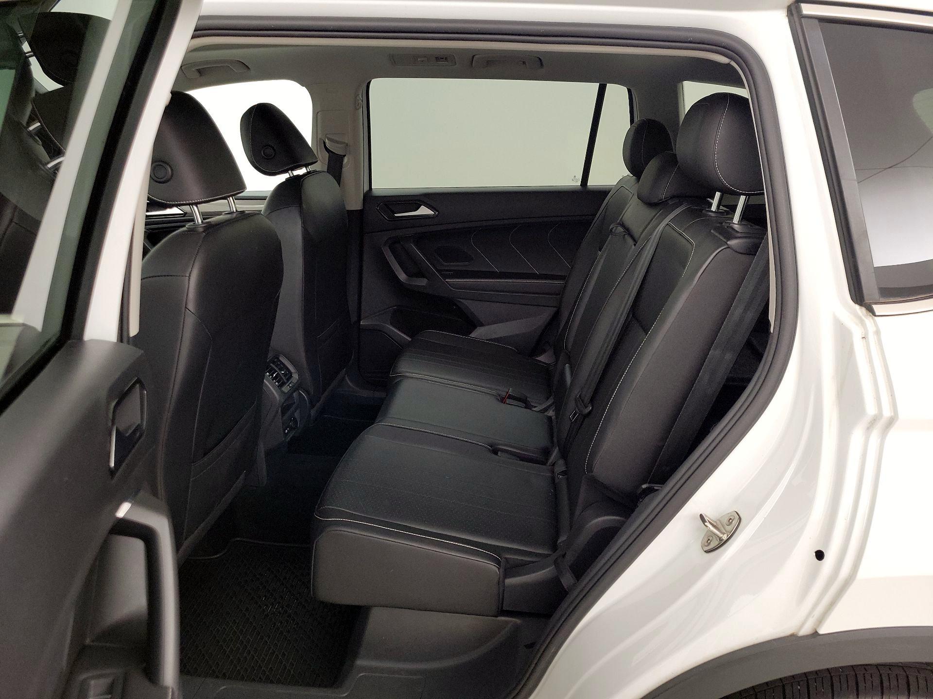 Thumbnail: 2022 Volkswagen Tiguan - 20