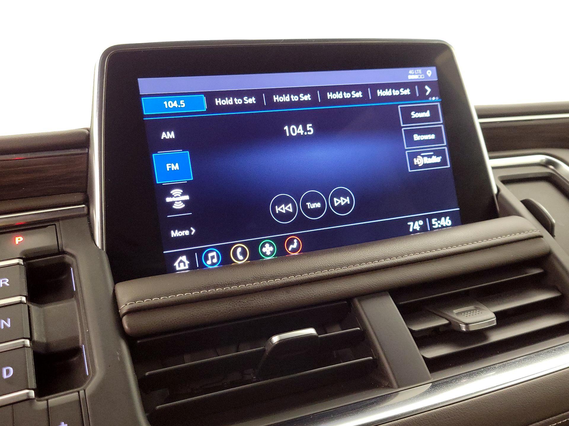 Thumbnail: 2021 Chevrolet Suburban - 15