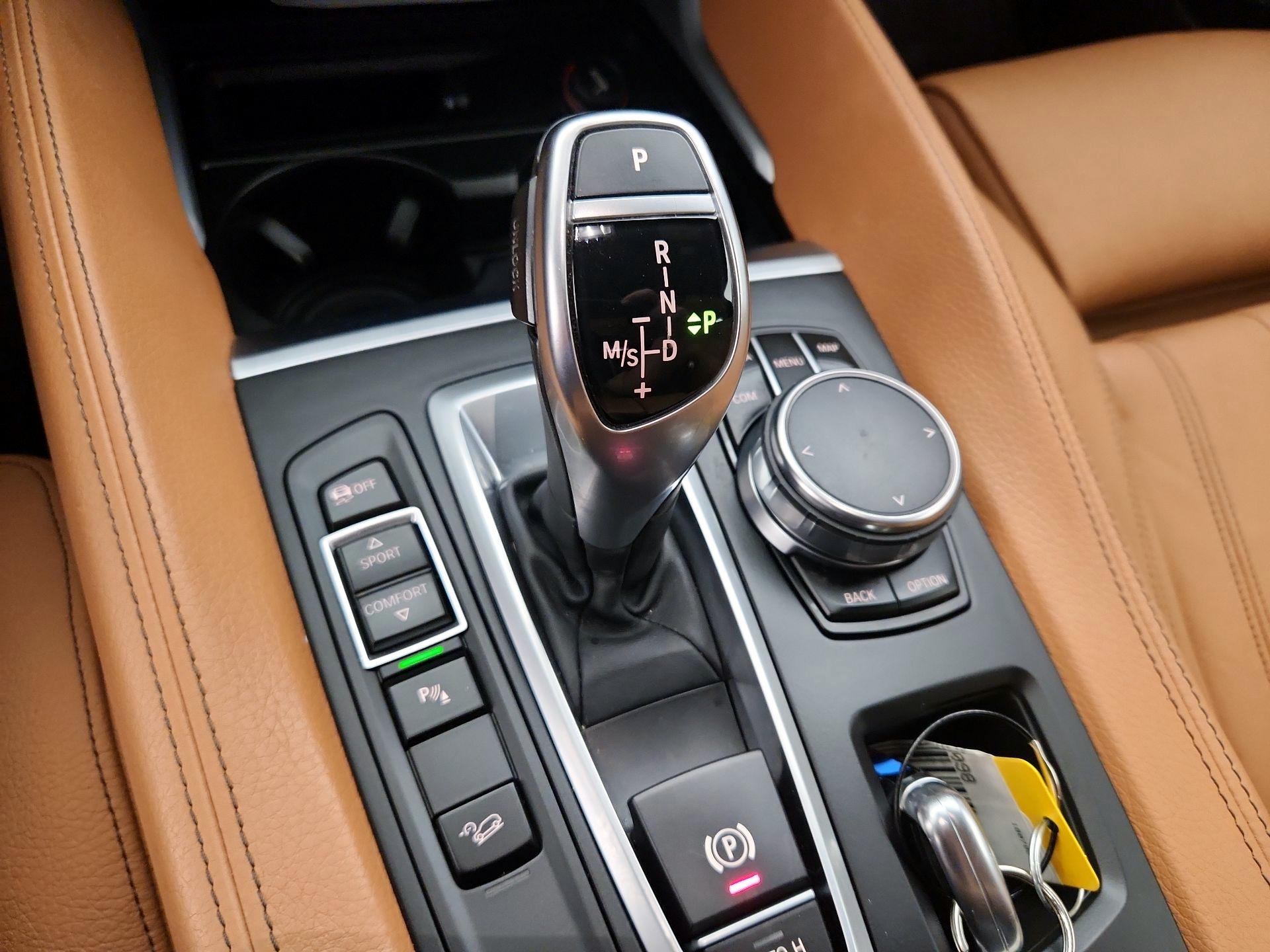 Thumbnail: 2019 BMW X6 - 18