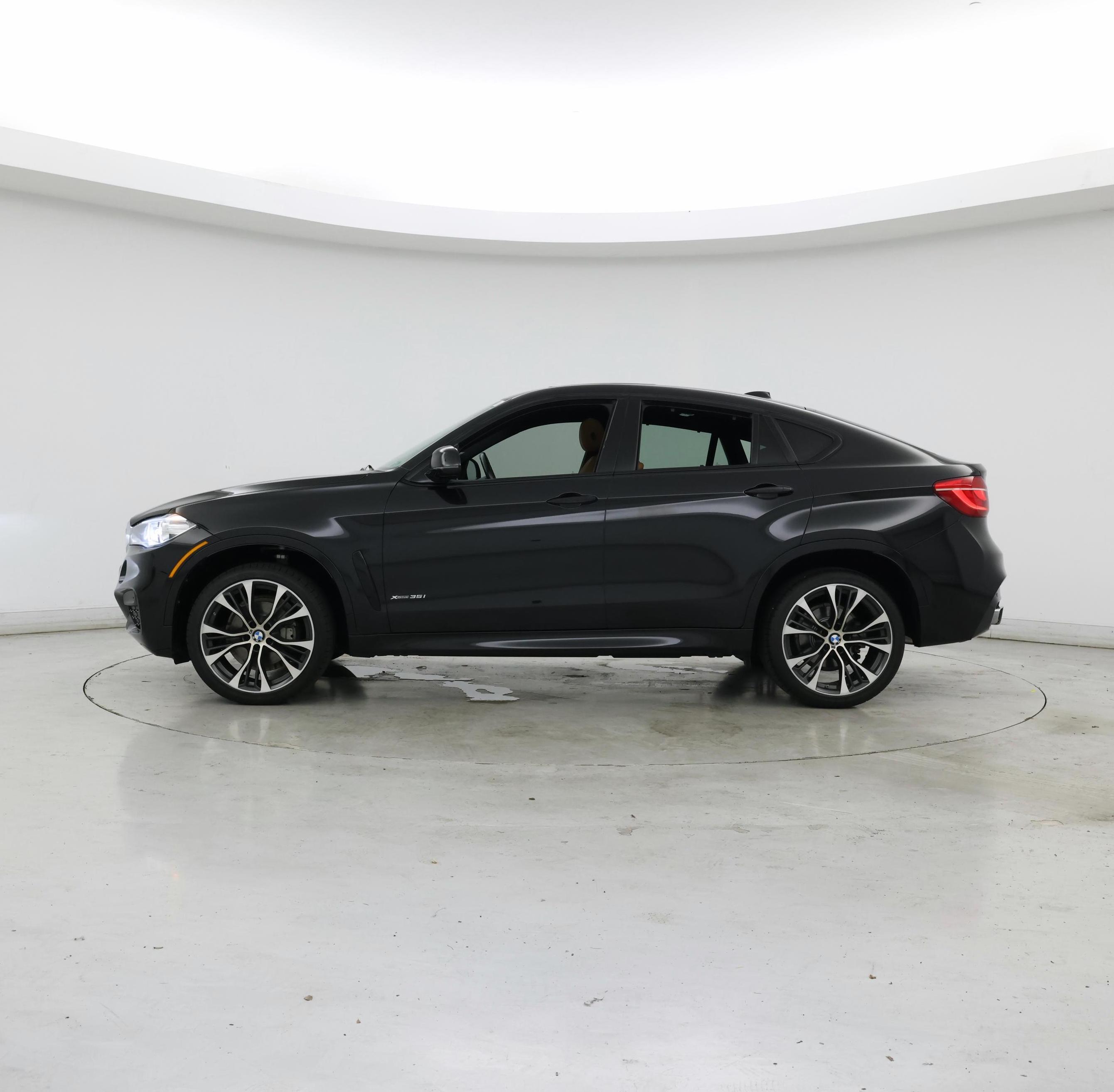 Thumbnail: 2019 BMW X6 - 3