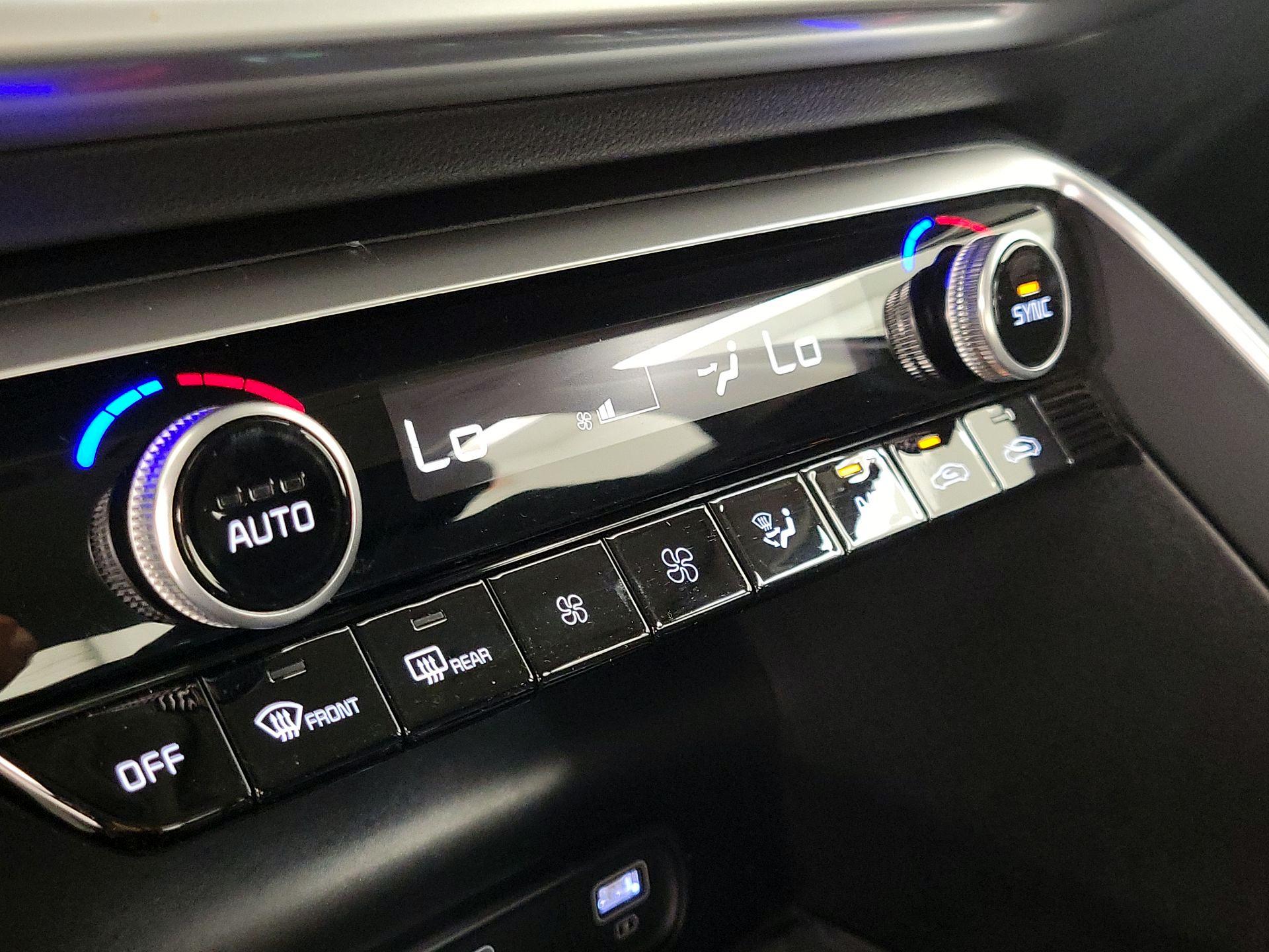 Thumbnail: 2022 Kia K5 - 16