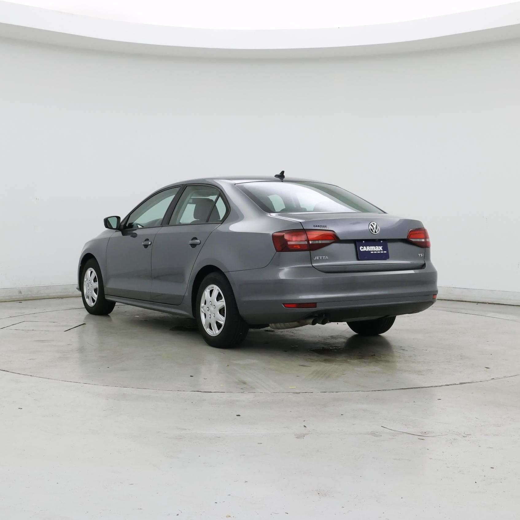 Thumbnail: 2016 Volkswagen Jetta - 2