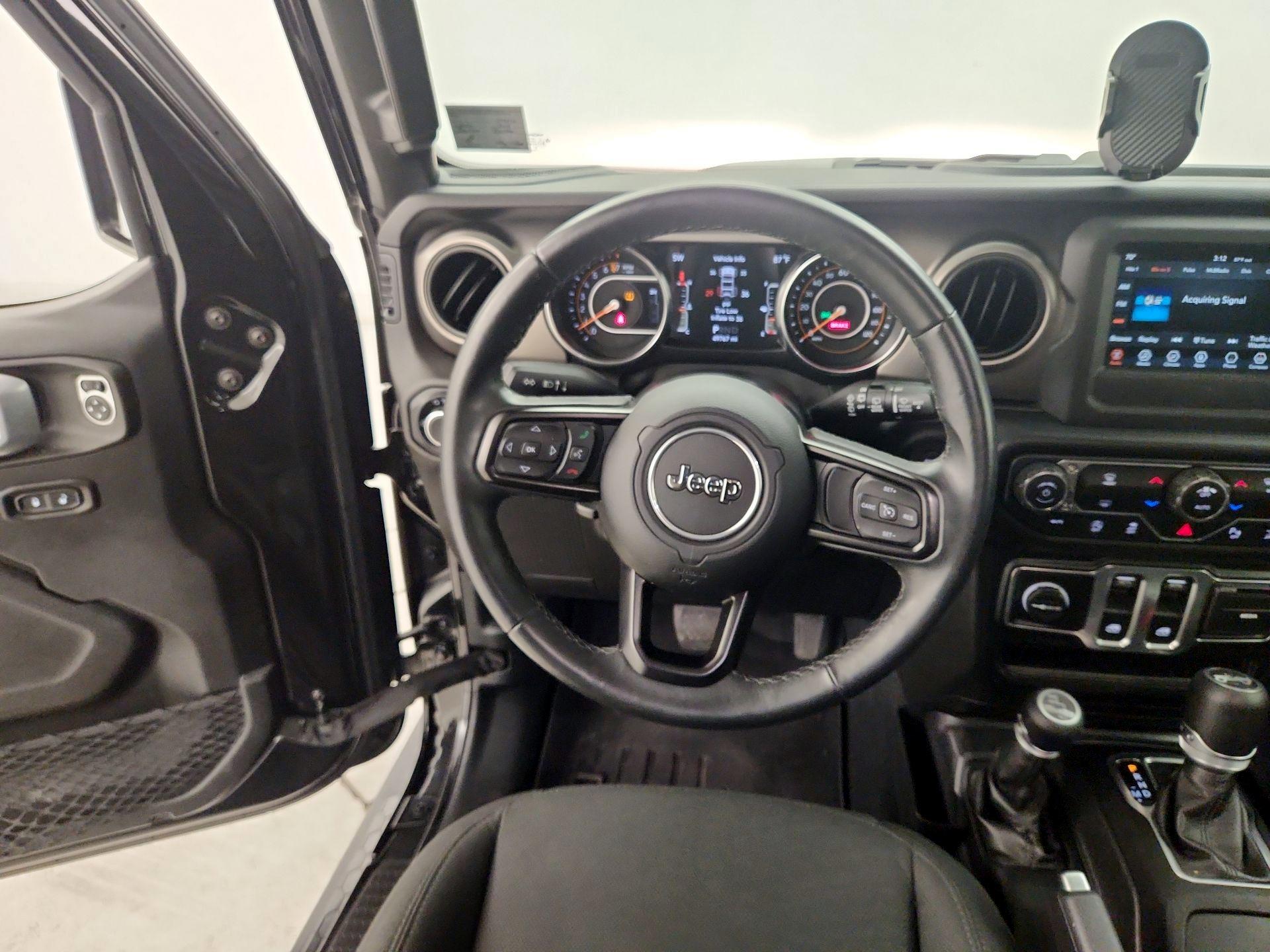 Thumbnail: 2019 Jeep Wrangler - 10