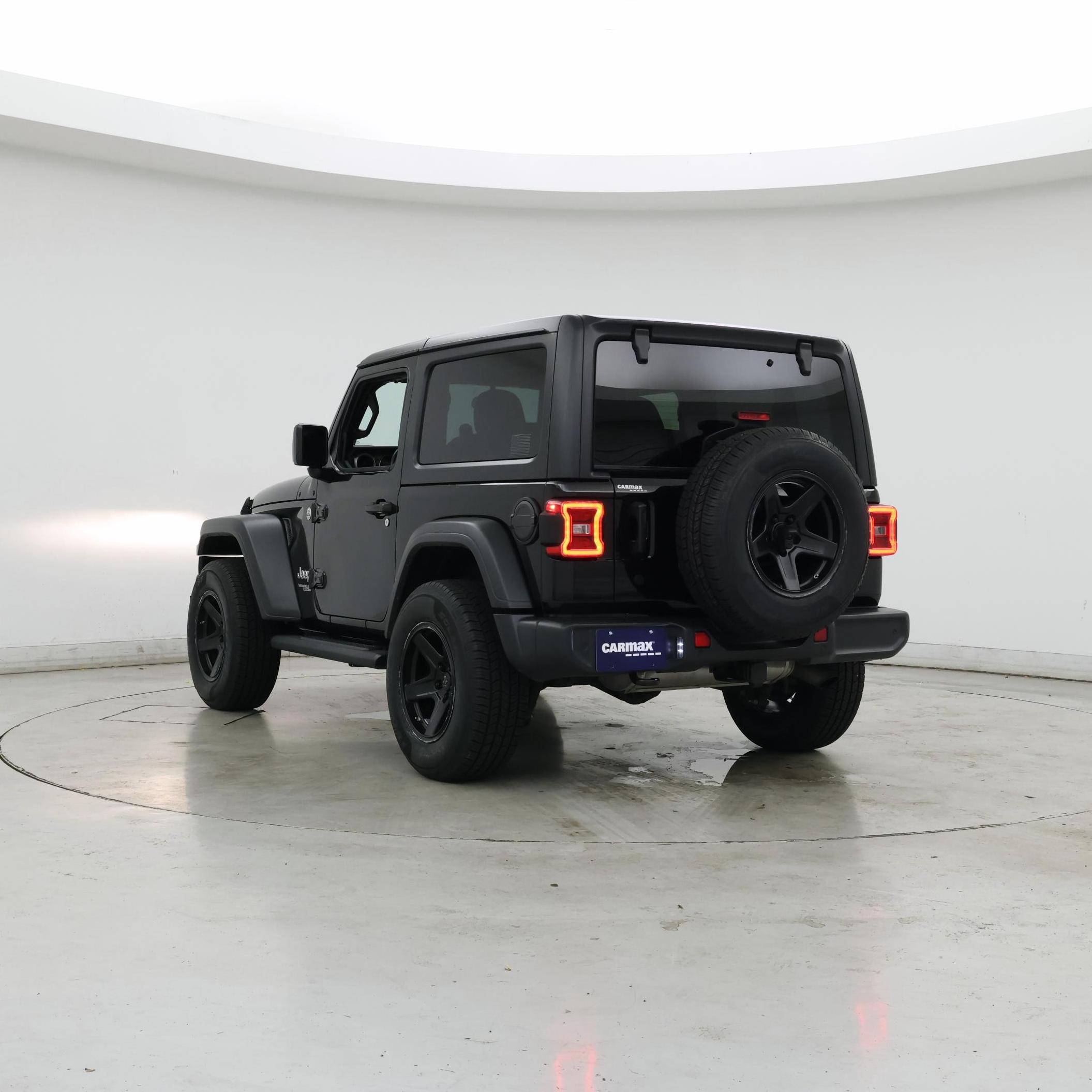 Thumbnail: 2019 Jeep Wrangler - 2