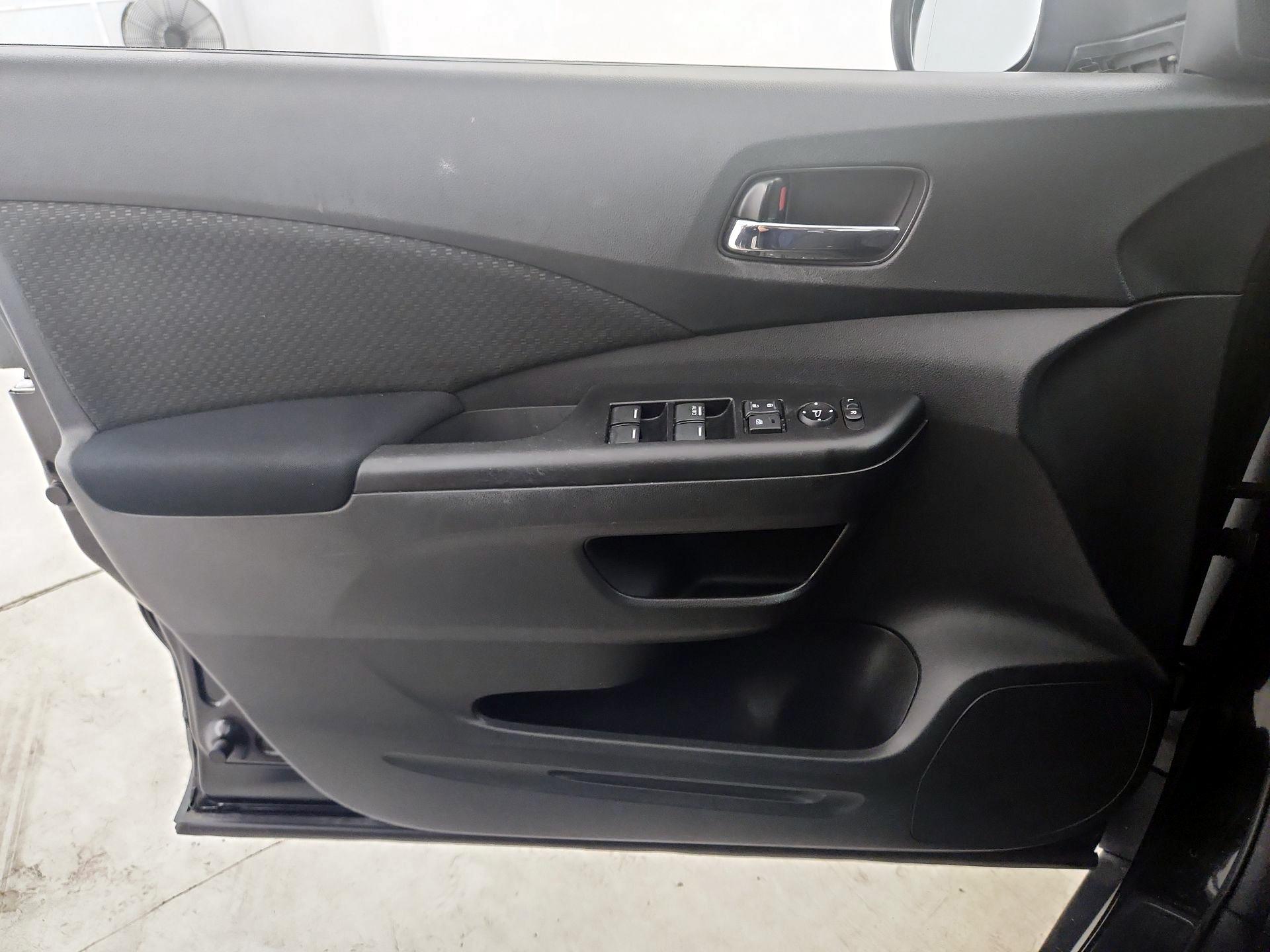 Thumbnail: 2015 Honda CR-V - 12
