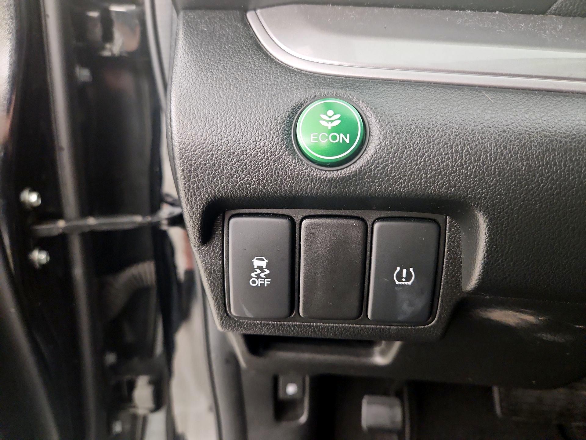 Thumbnail: 2015 Honda CR-V - 13