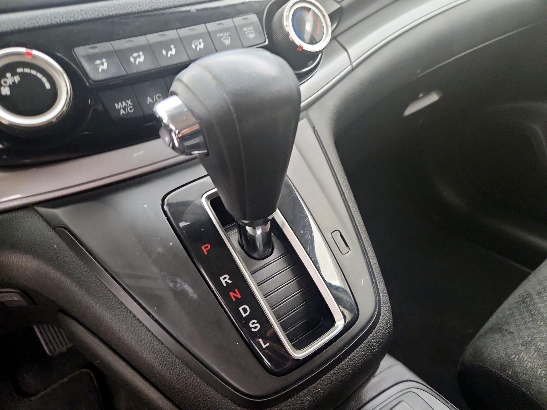 Thumbnail: 2015 Honda CR-V - 17