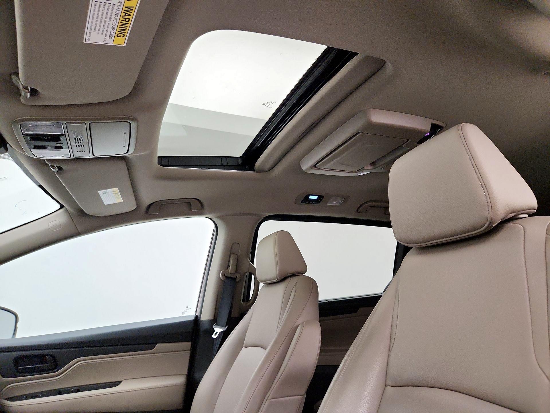 Thumbnail: 2020 Honda Odyssey - 20