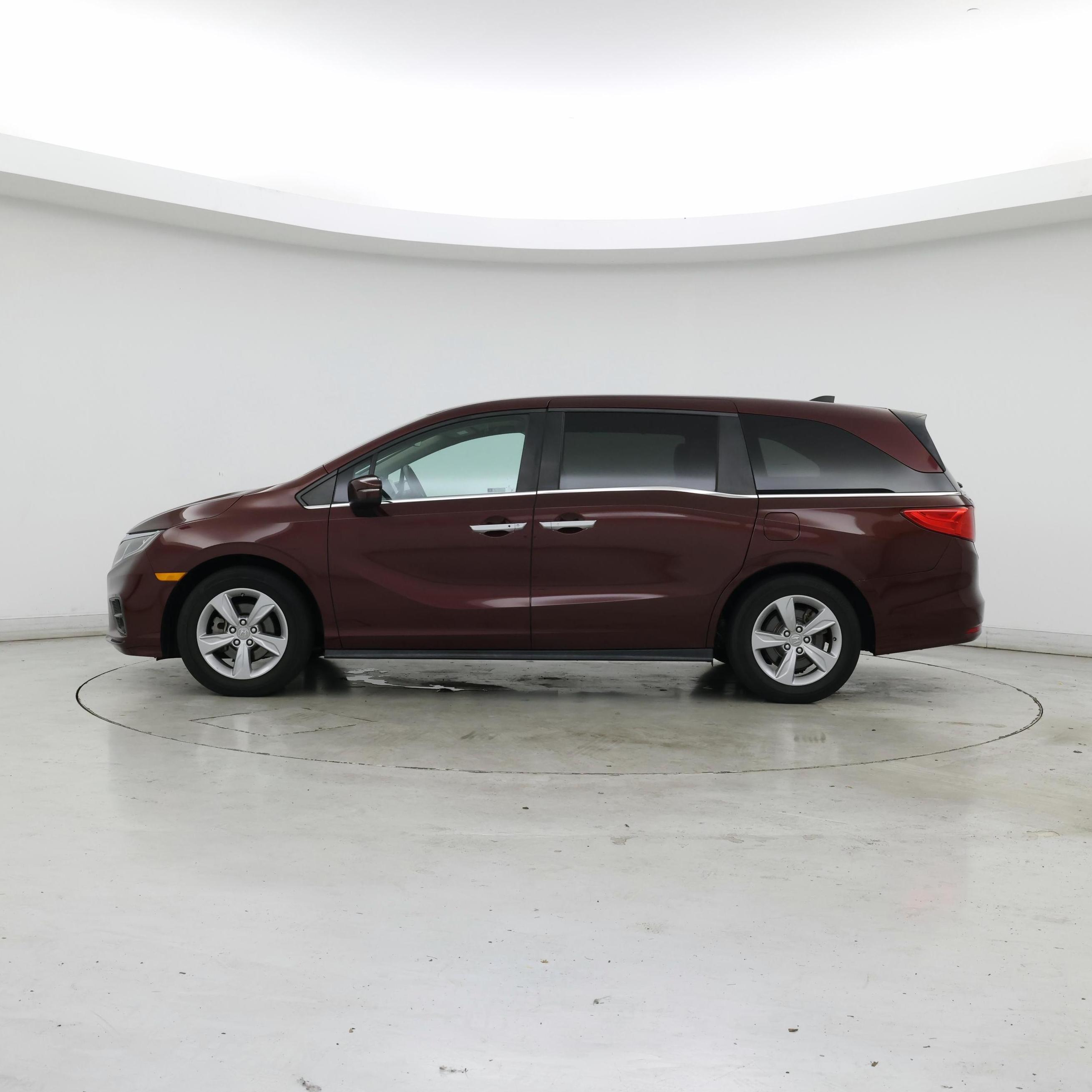 Thumbnail: 2020 Honda Odyssey - 3