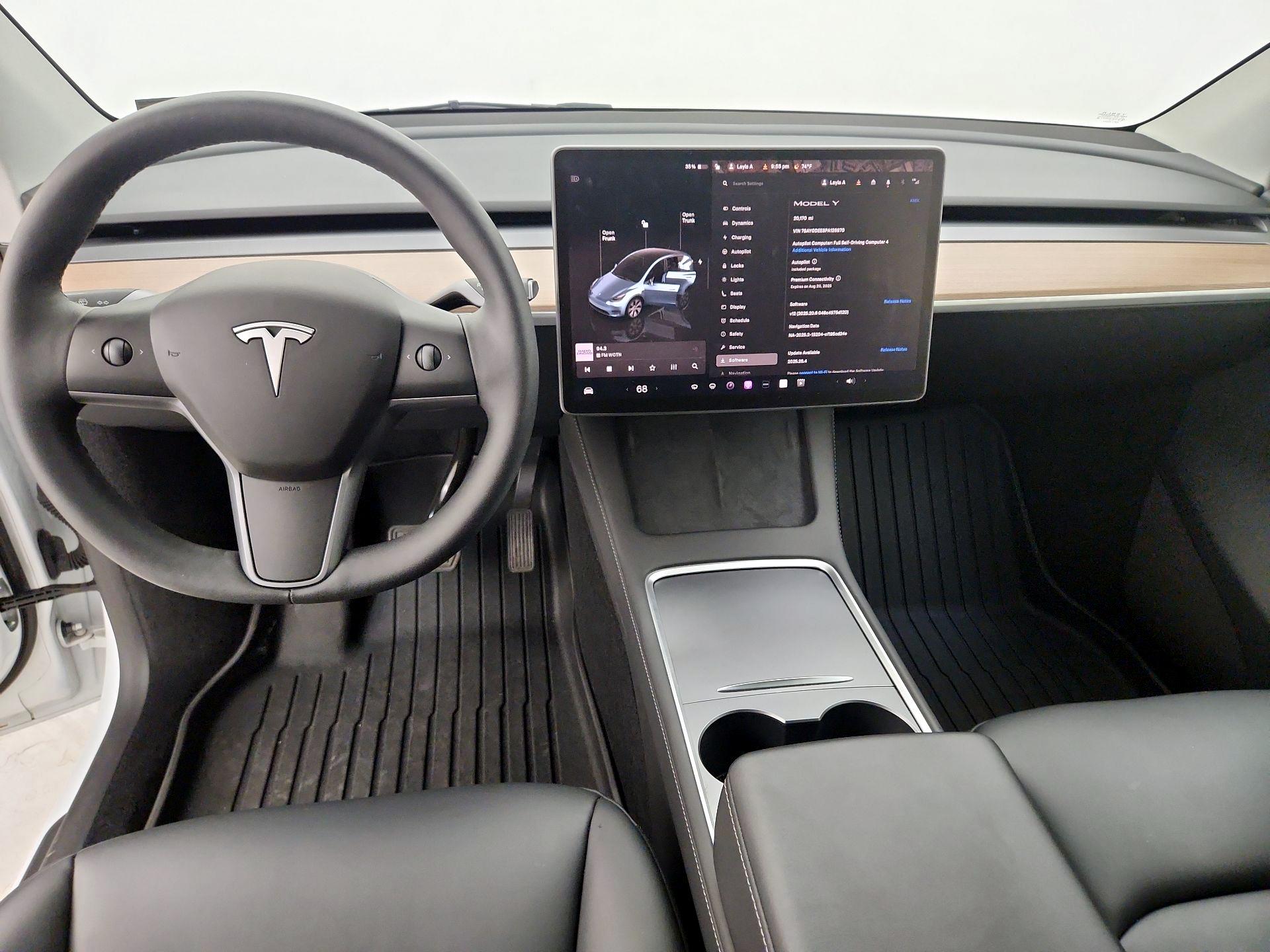 Thumbnail: 2023 Tesla Model Y - 9