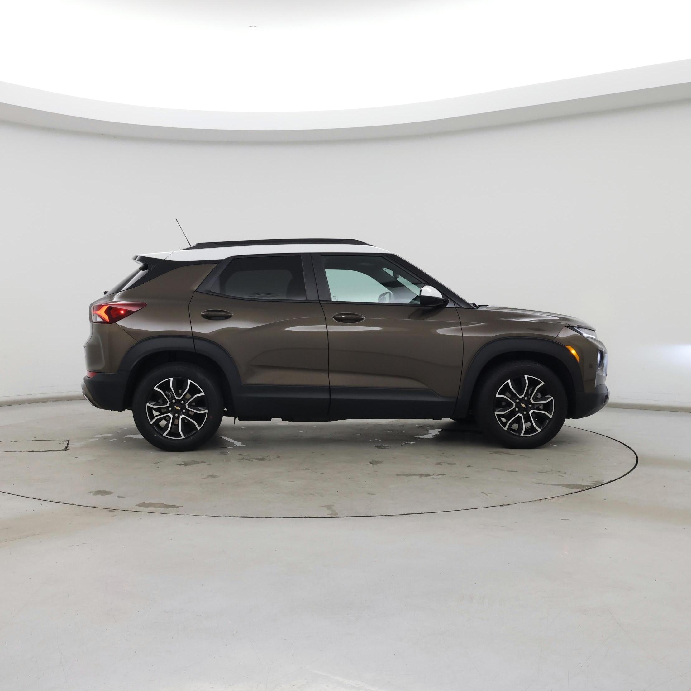 Thumbnail: 2022 Chevrolet TrailBlazer - 7