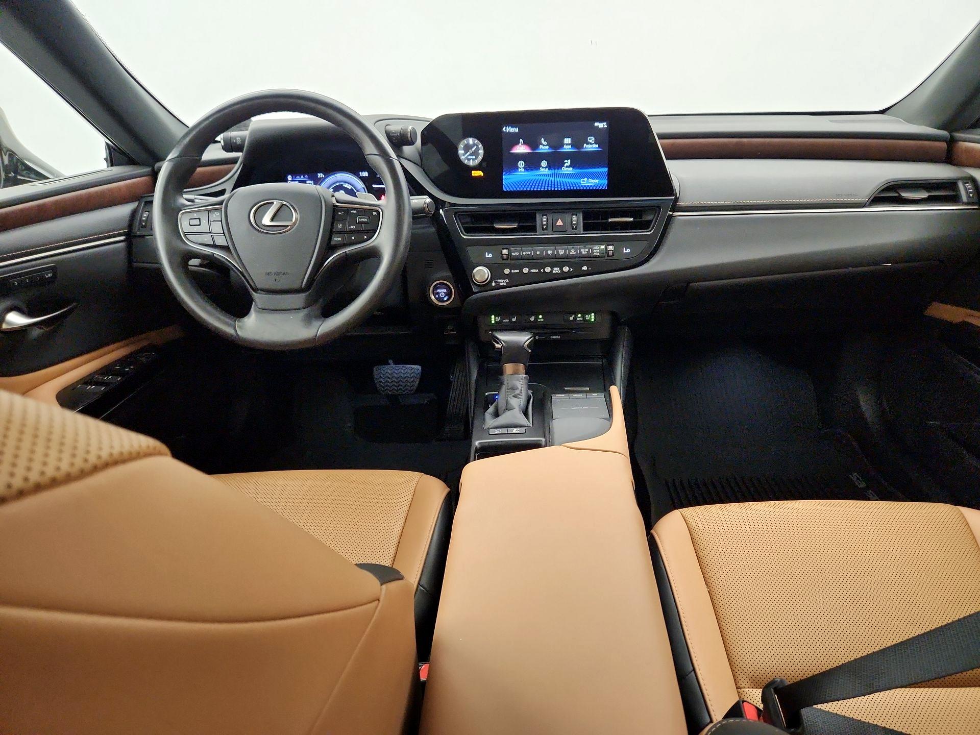 Thumbnail: 2022 Lexus ES - 9