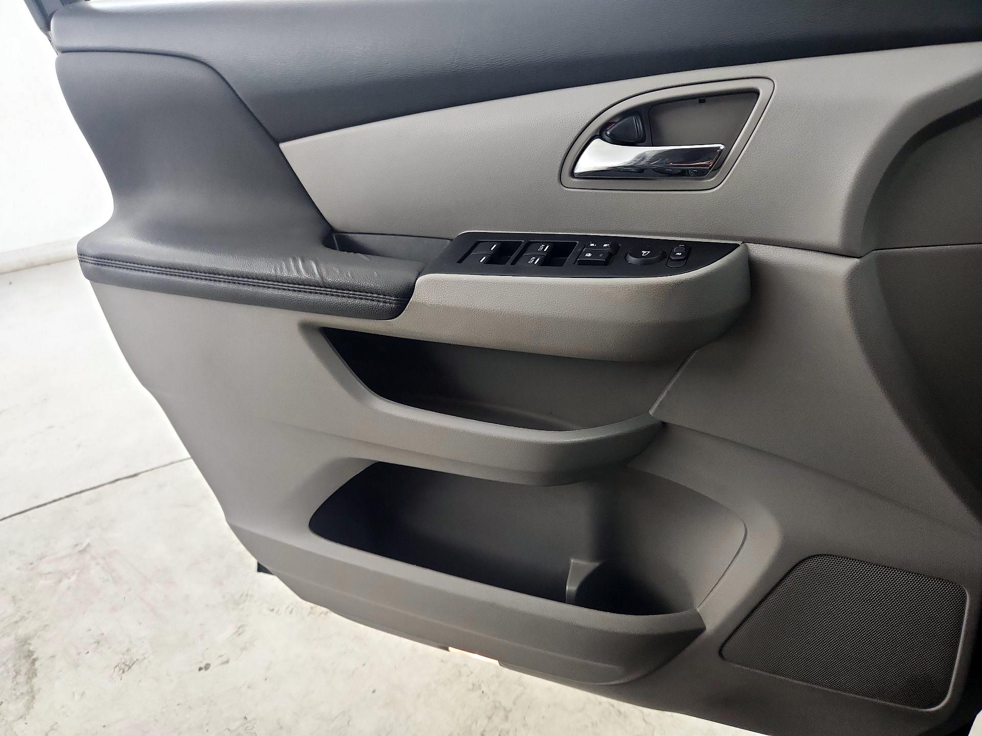 Thumbnail: 2016 Honda Odyssey - 12