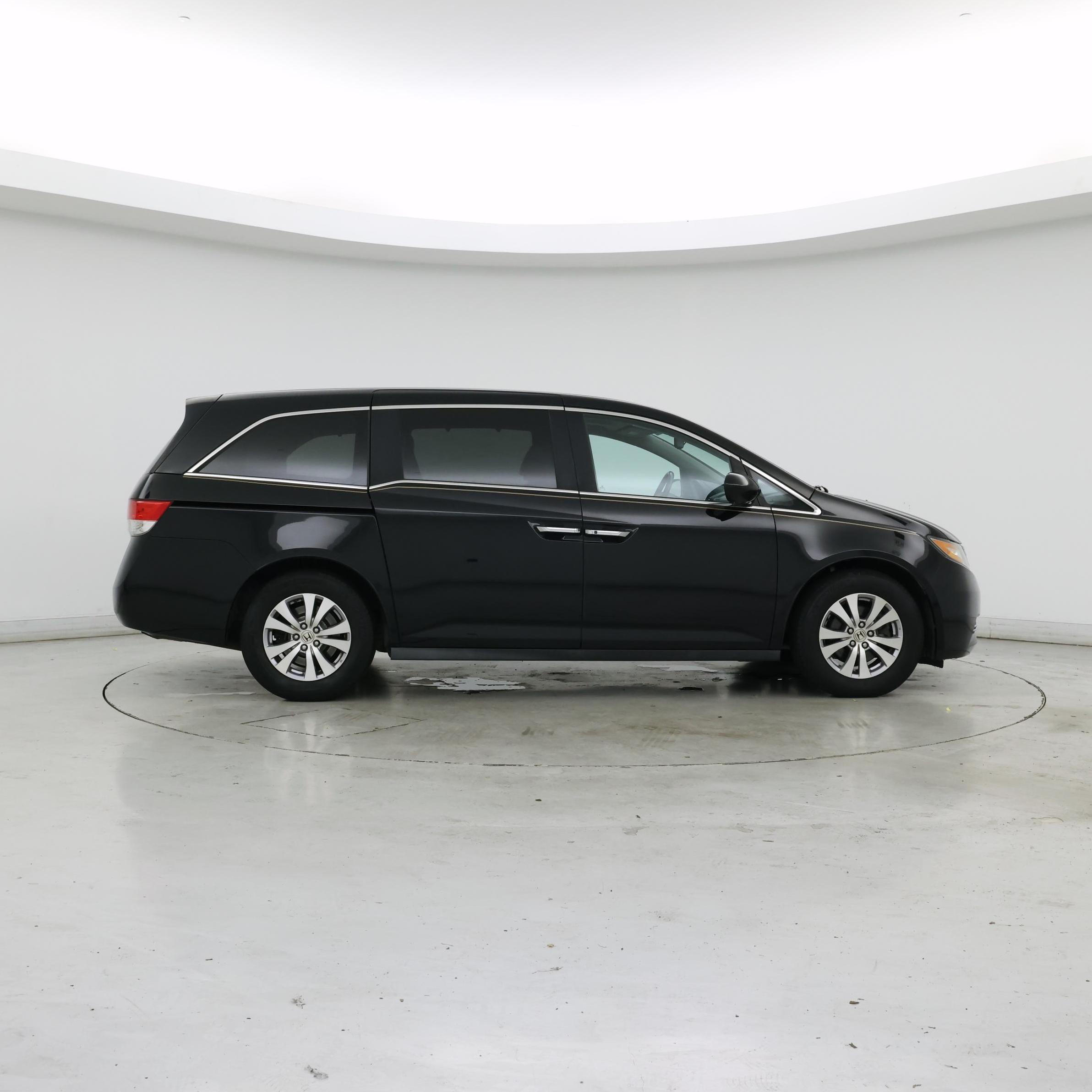Thumbnail: 2016 Honda Odyssey - 7