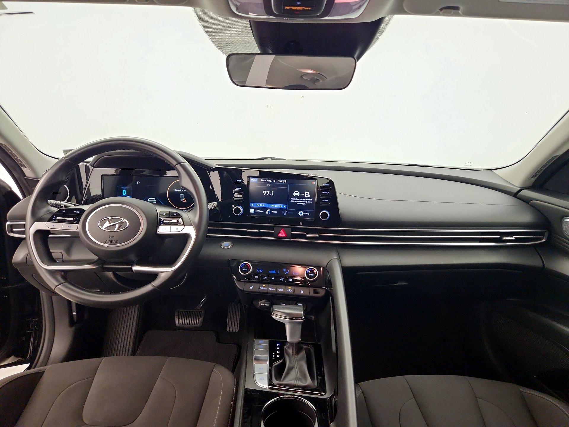 Thumbnail: 2021 Hyundai Elantra - 9