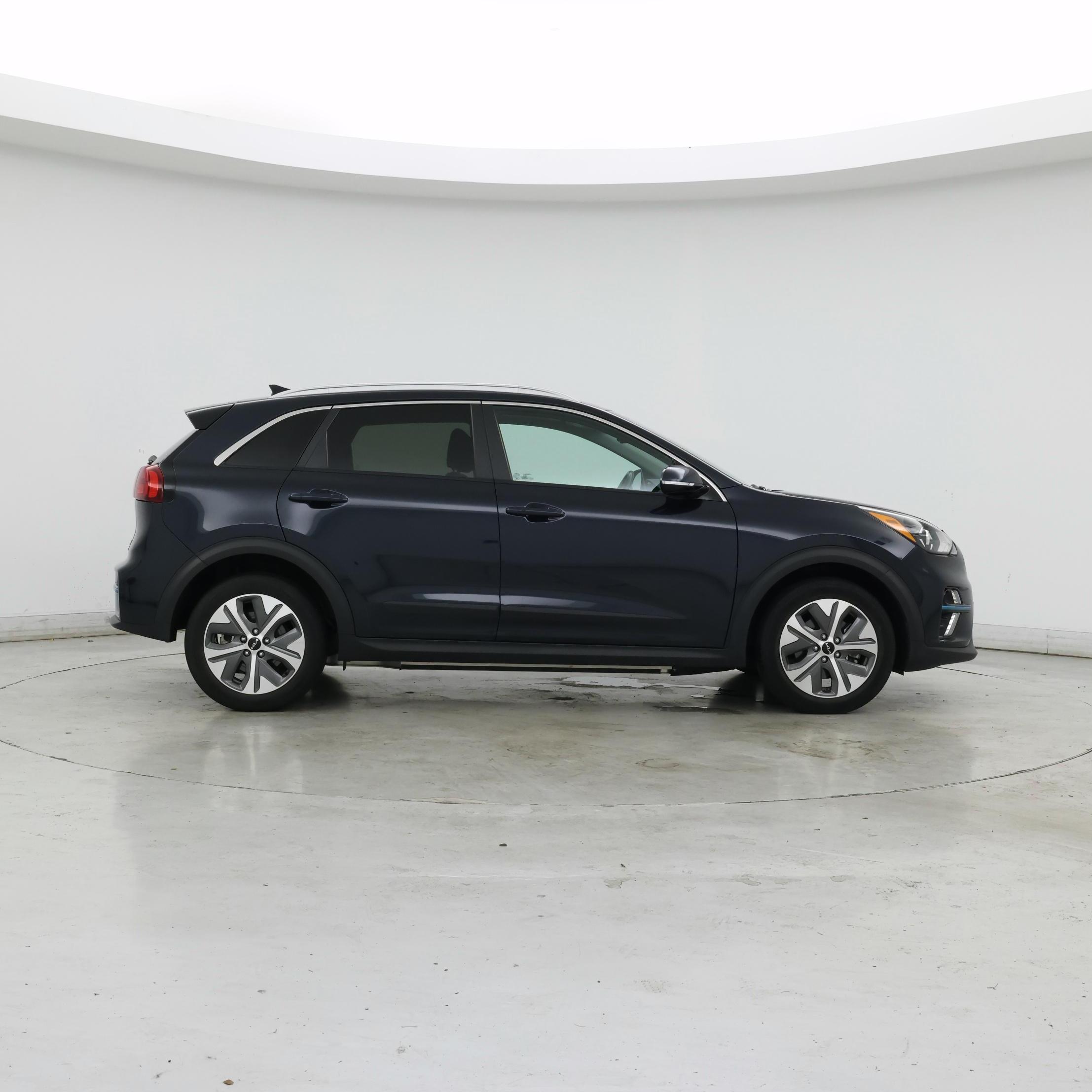 Thumbnail: 2022 Kia Niro - 7