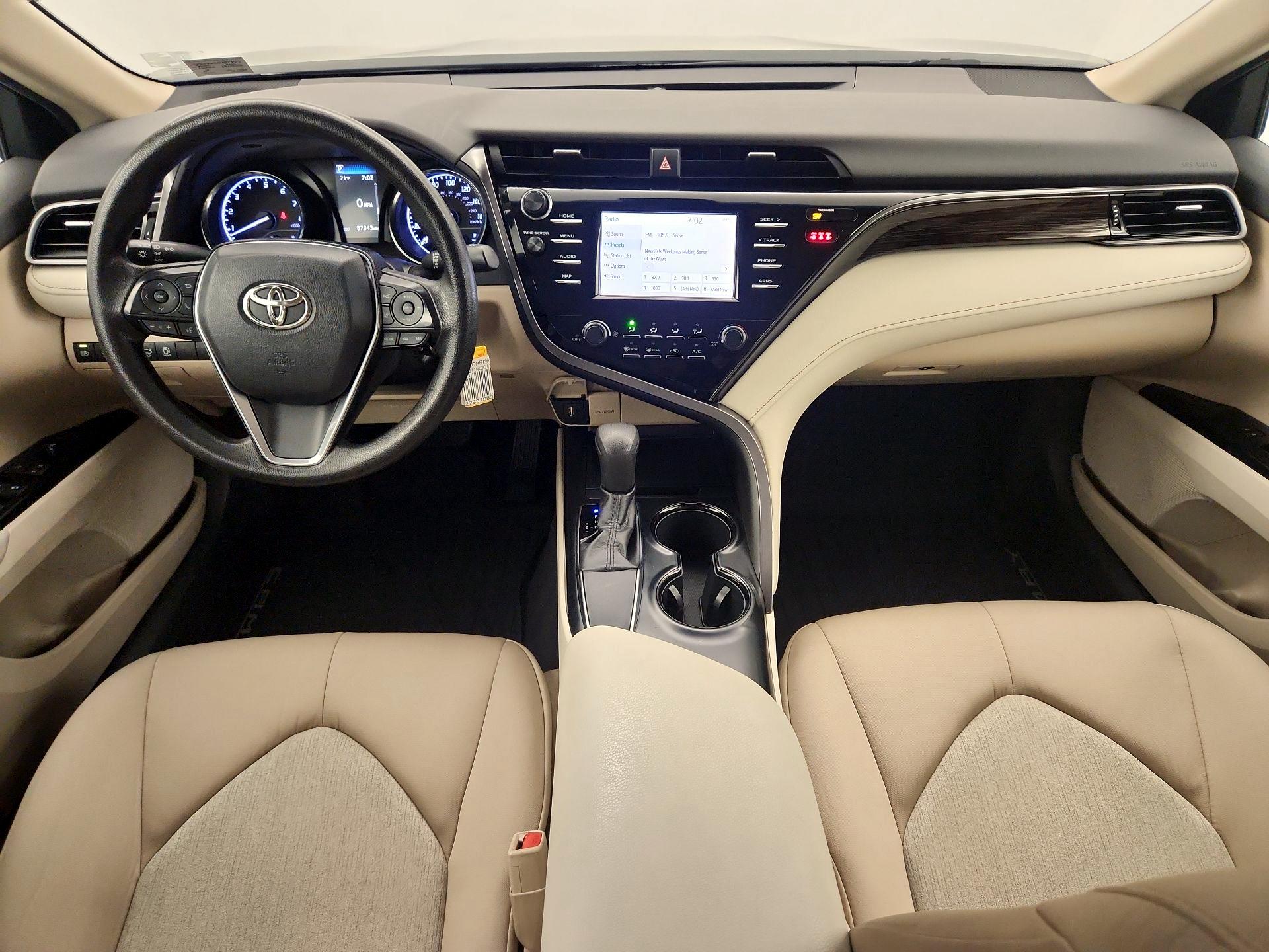Thumbnail: 2019 Toyota Camry - 9