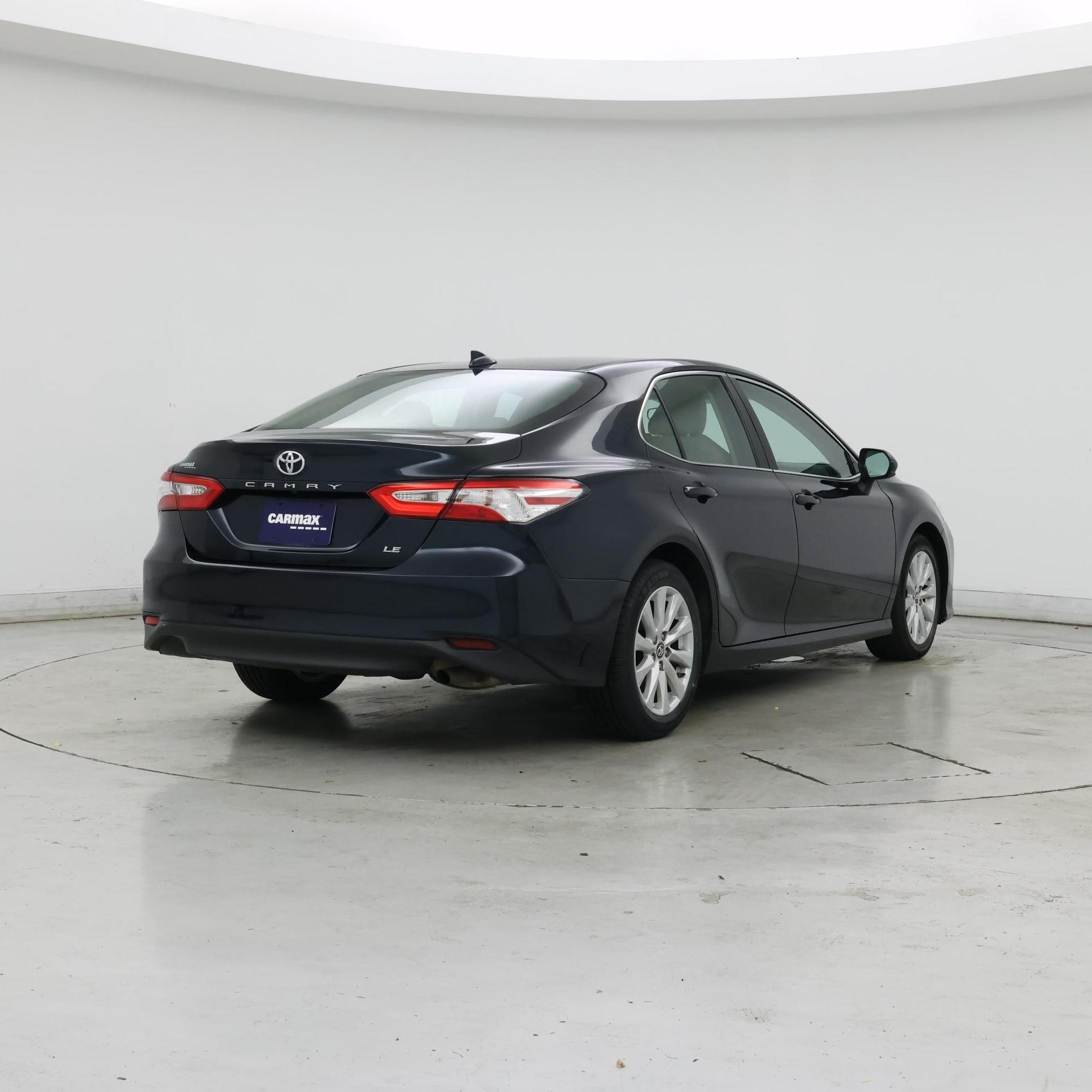 Thumbnail: 2019 Toyota Camry - 8