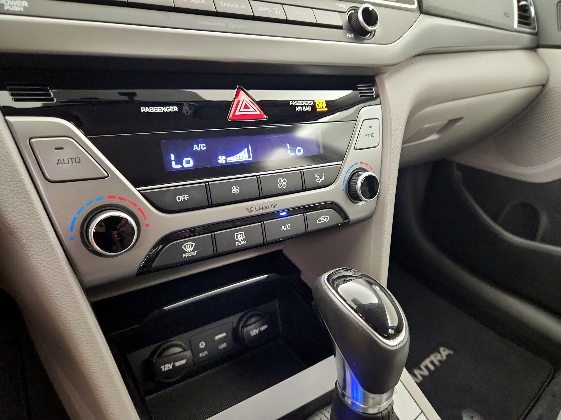 Thumbnail: 2017 Hyundai Elantra - 16