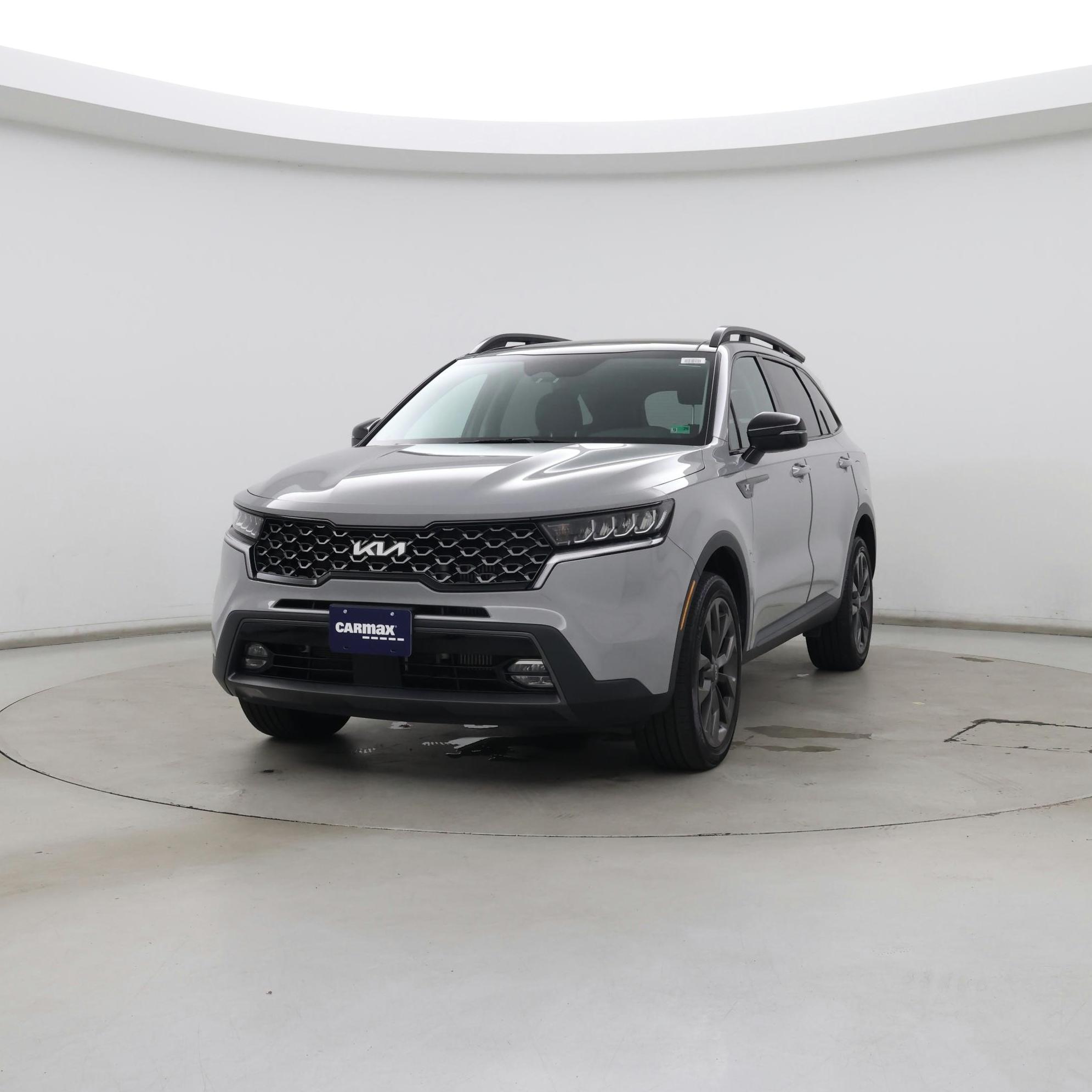 Thumbnail: 2023 Kia Sorento - 4