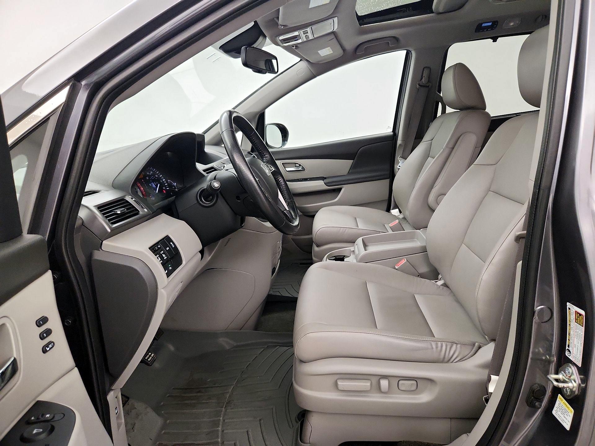 Thumbnail: 2014 Honda Odyssey - 11