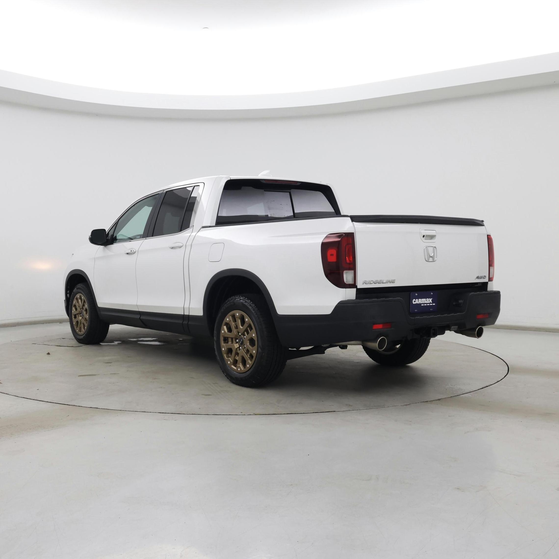 Thumbnail: 2023 Honda Ridgeline - 2
