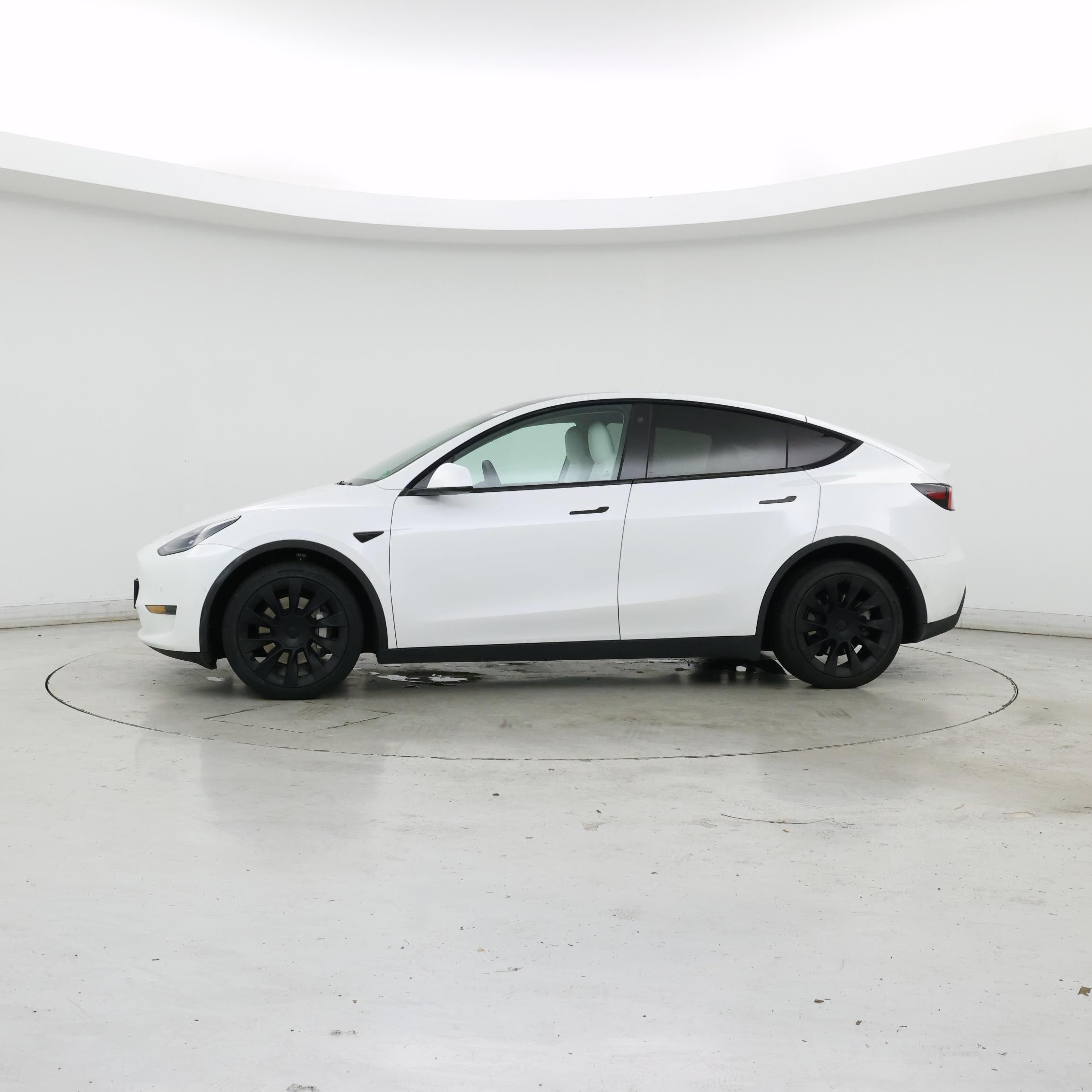 Thumbnail: 2021 Tesla Model Y - 3