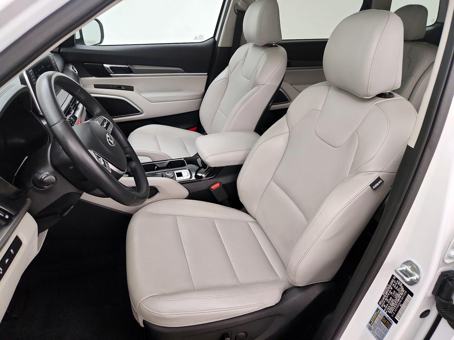 Thumbnail: 2020 Kia Telluride - 11
