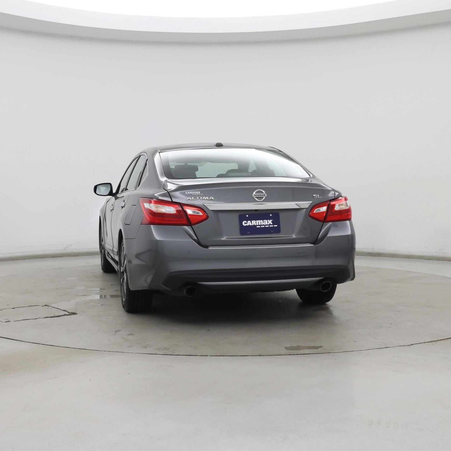 Thumbnail: 2017 Nissan Altima - 6