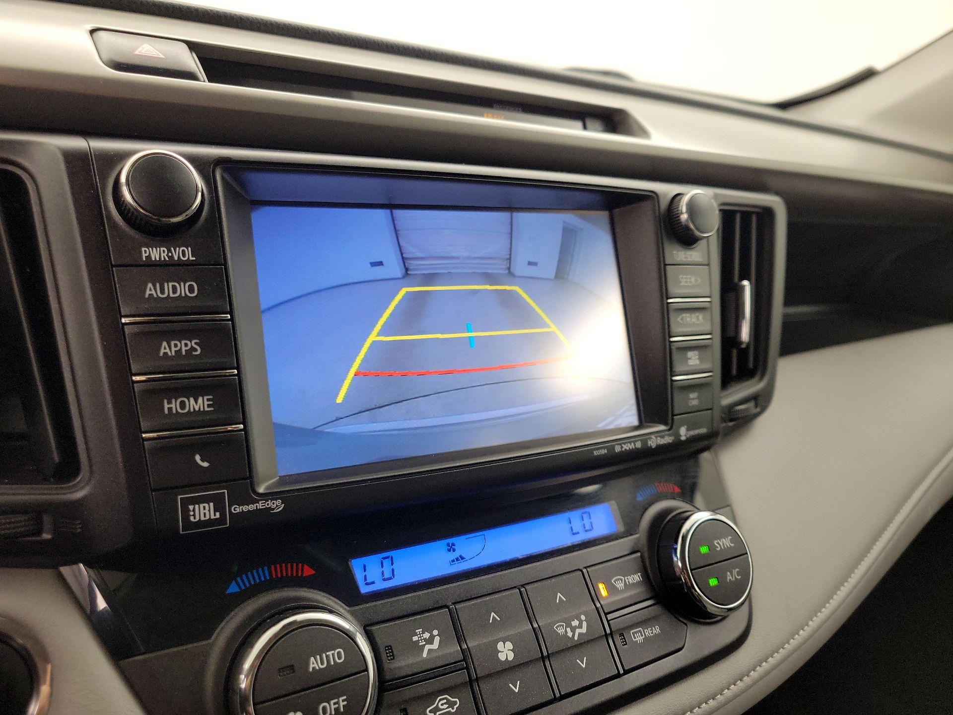 Thumbnail: 2016 Toyota RAV4 - 14