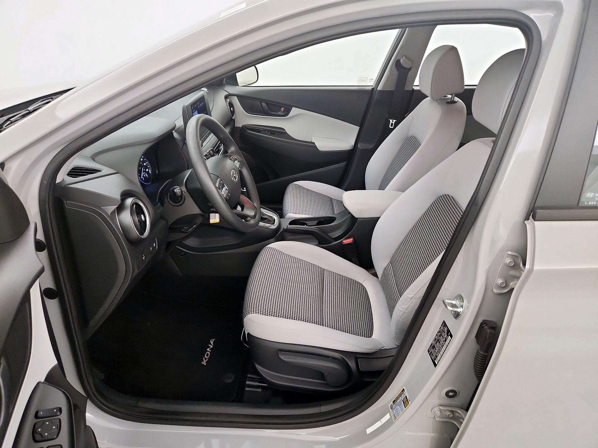 Thumbnail: 2022 Hyundai Kona - 11