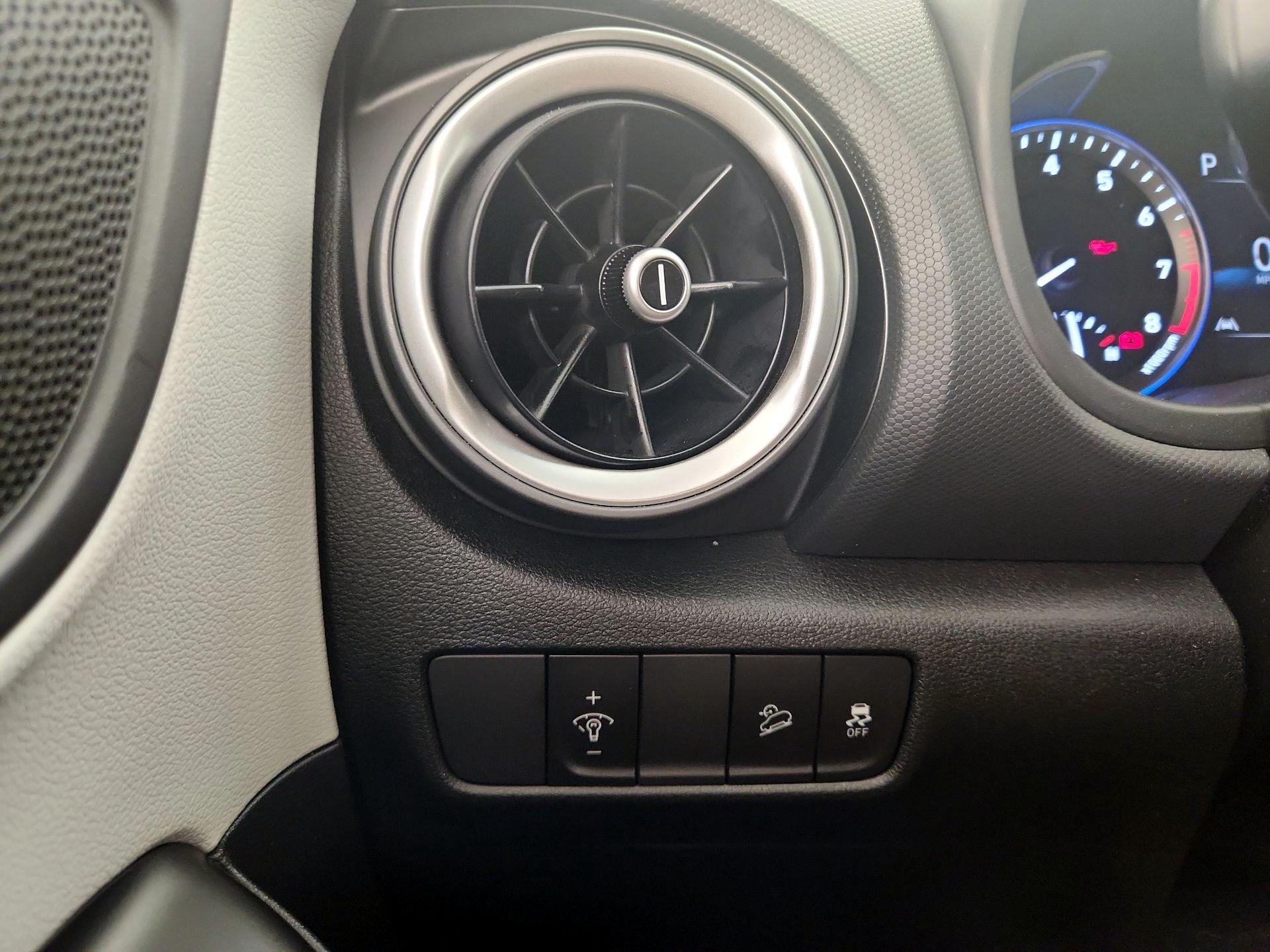 Thumbnail: 2022 Hyundai Kona - 13