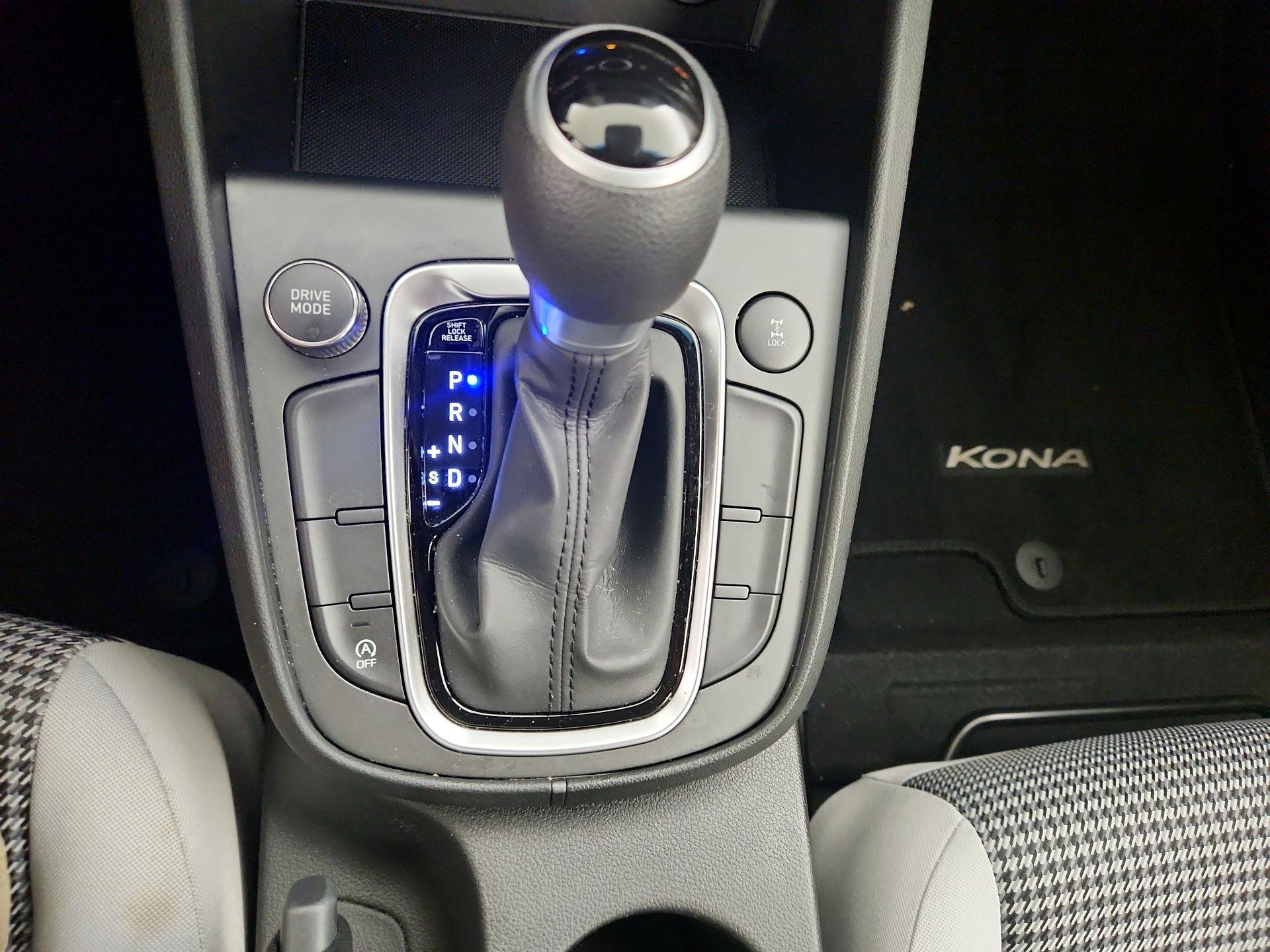 Thumbnail: 2022 Hyundai Kona - 17