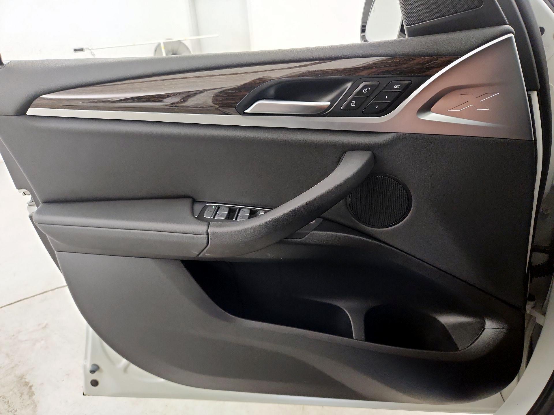 Thumbnail: 2020 BMW X3 - 12