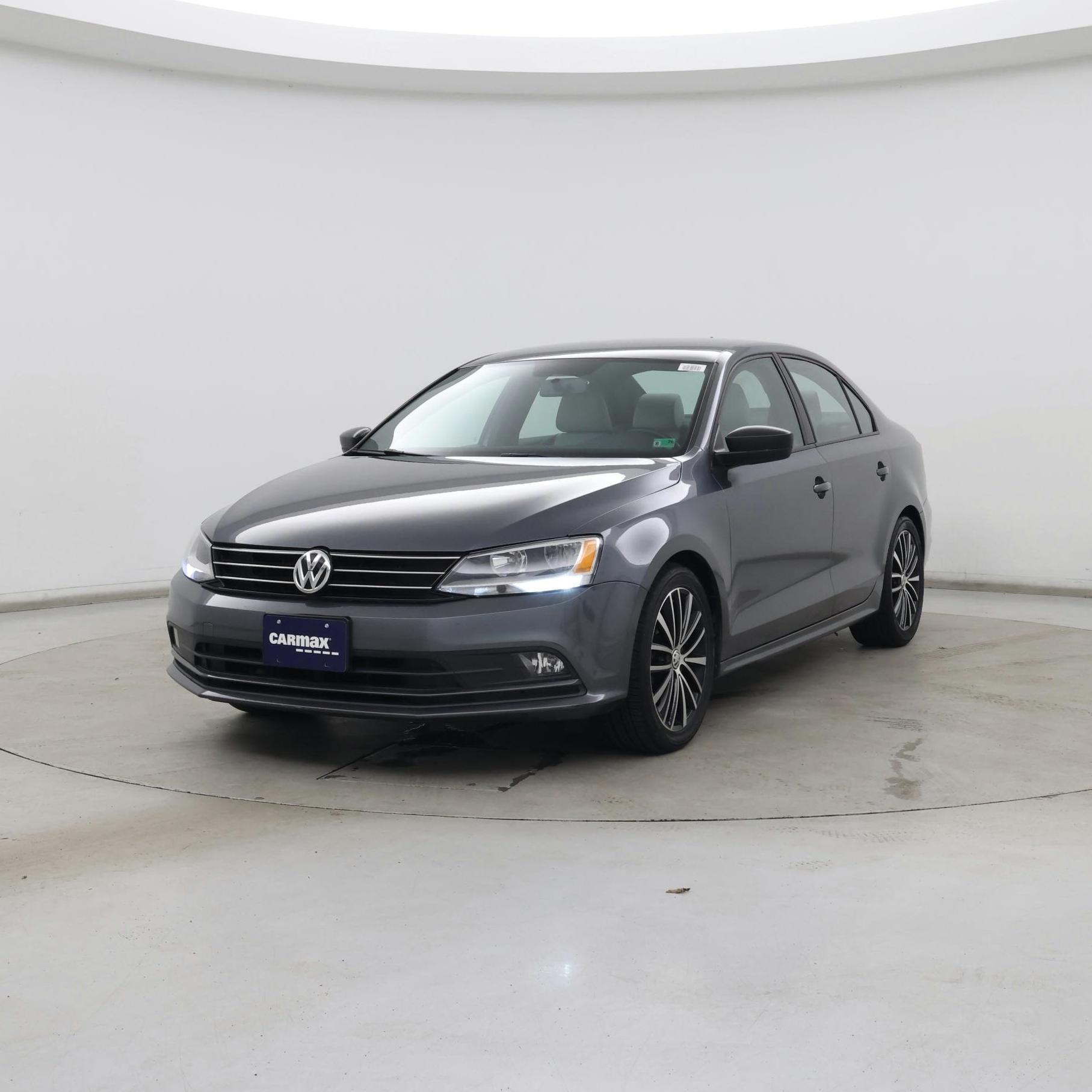 Thumbnail: 2016 Volkswagen Jetta - 4