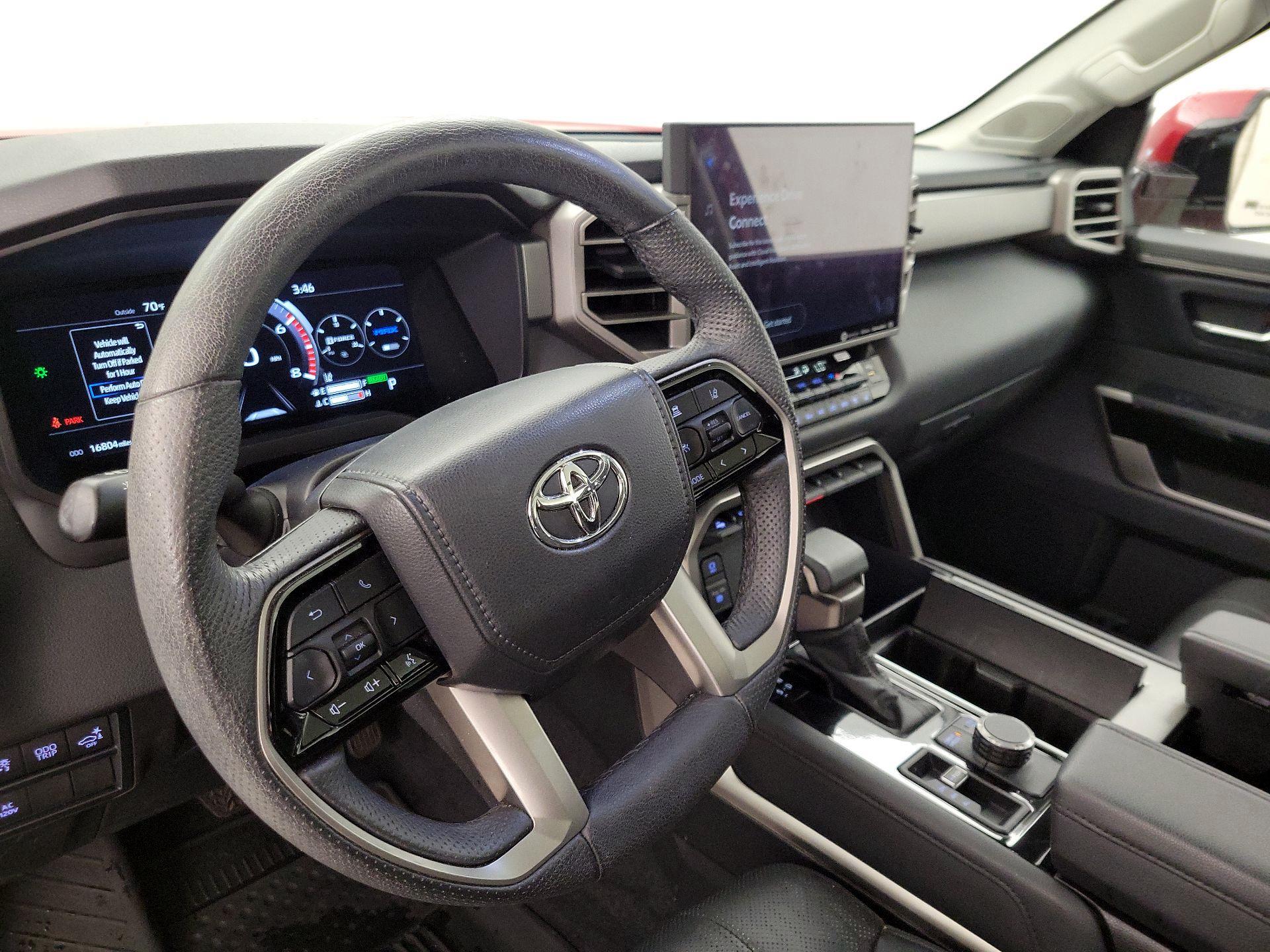 Thumbnail: 2023 Toyota Sequoia - 9