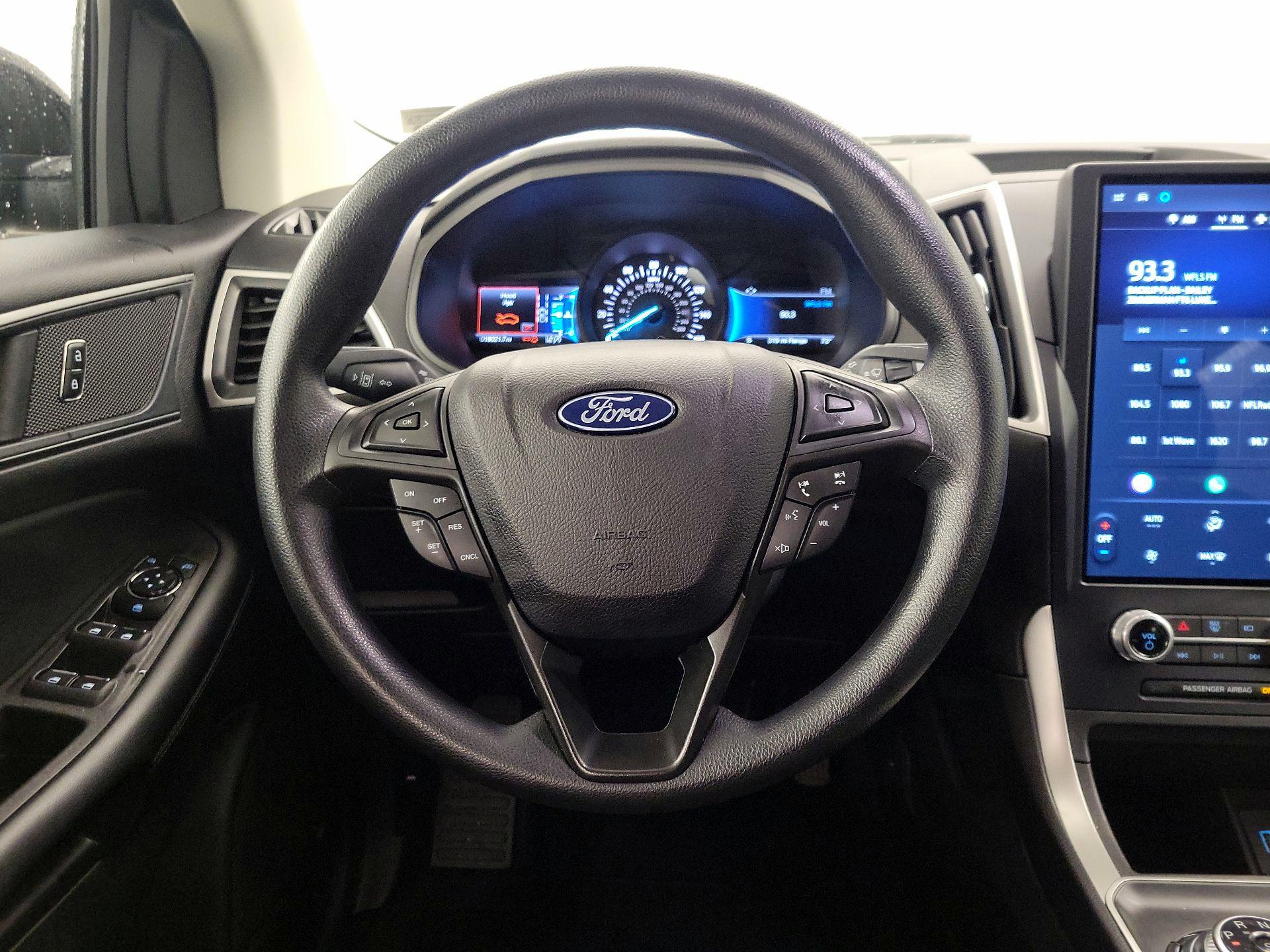 Thumbnail: 2023 Ford Edge - 10