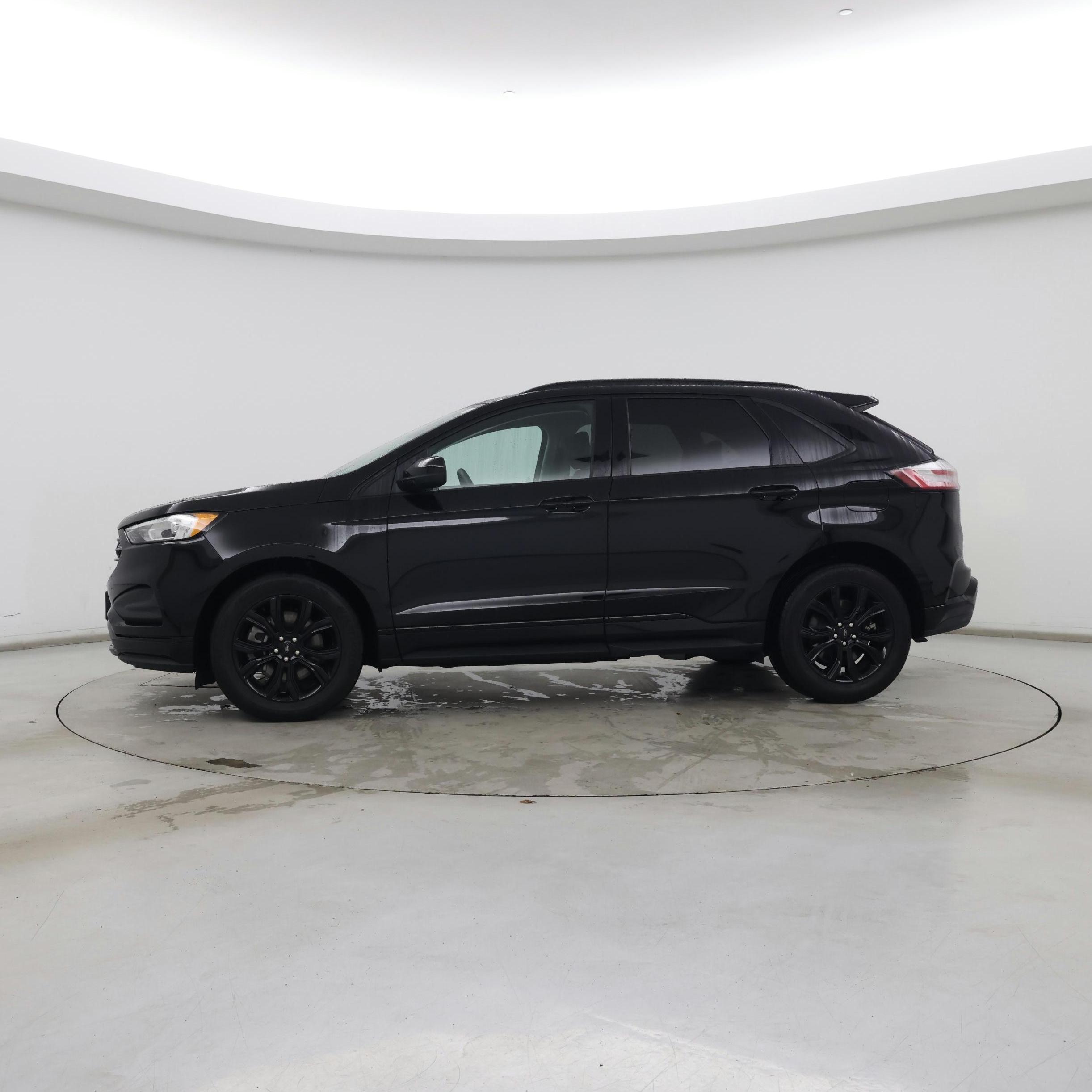Thumbnail: 2023 Ford Edge - 3