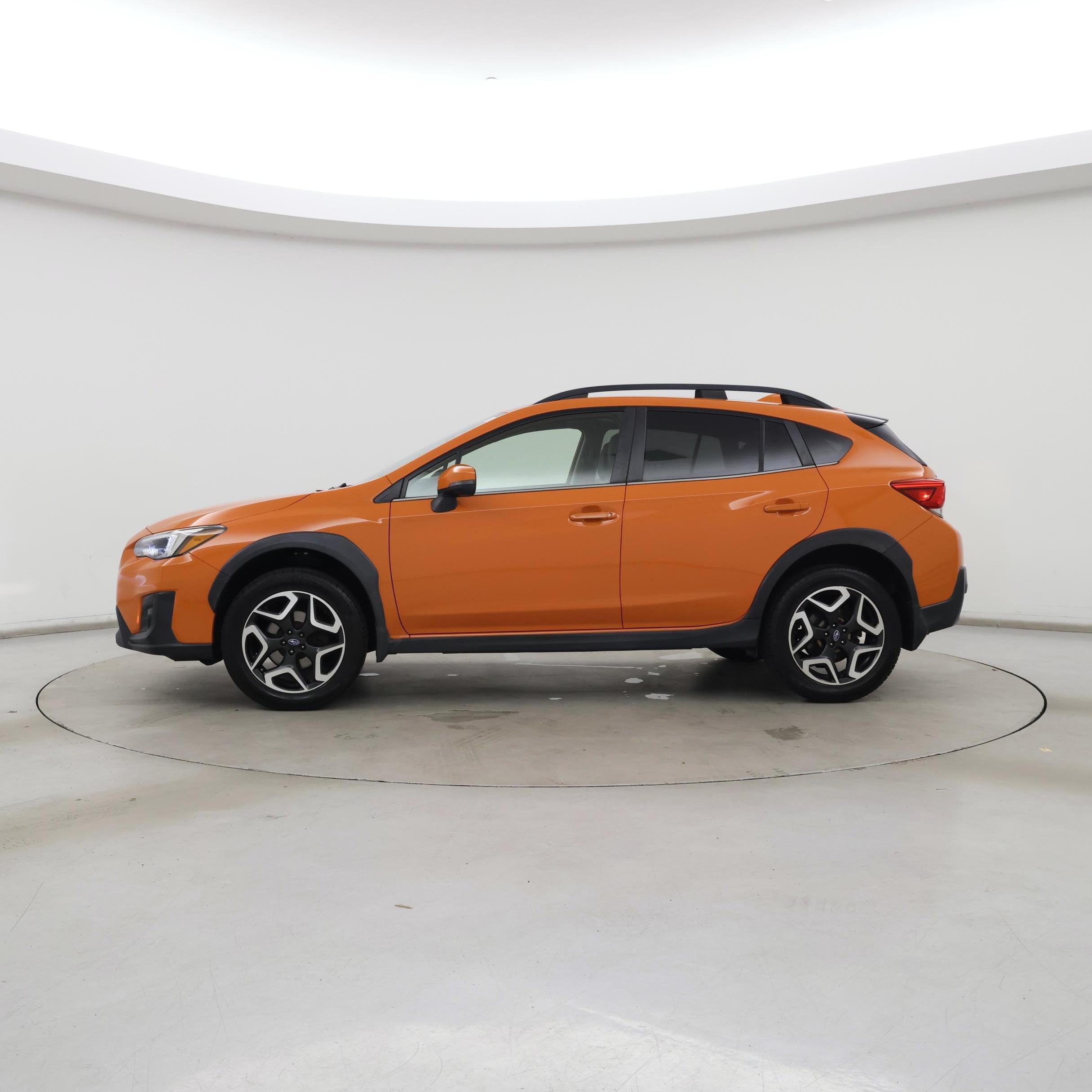 Thumbnail: 2019 Subaru Crosstrek - 3