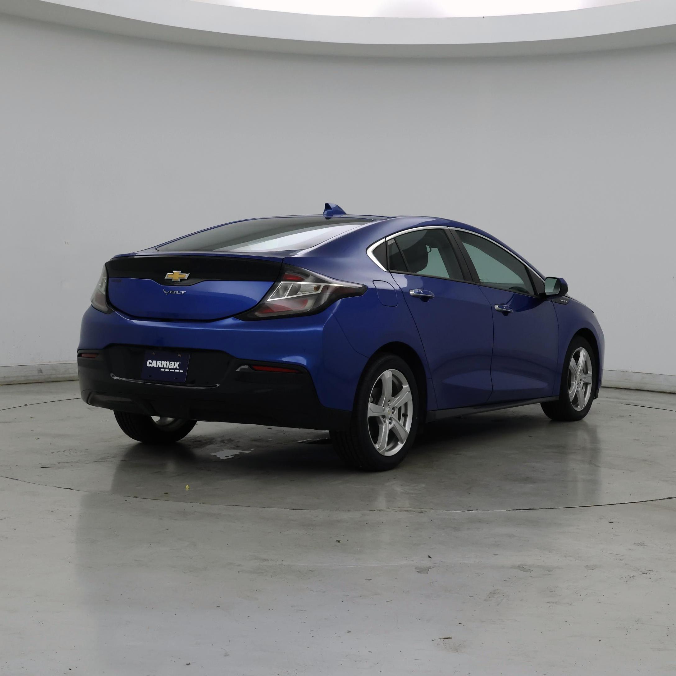 Thumbnail: 2018 Chevrolet Volt - 8