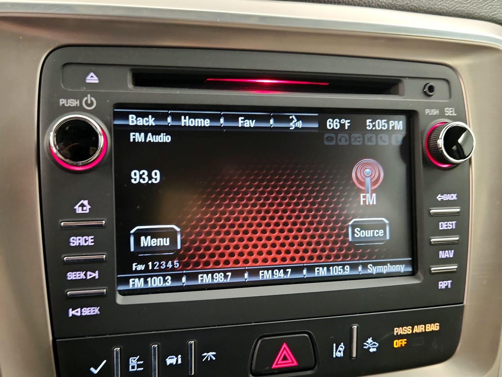 Thumbnail: 2016 GMC Acadia - 16