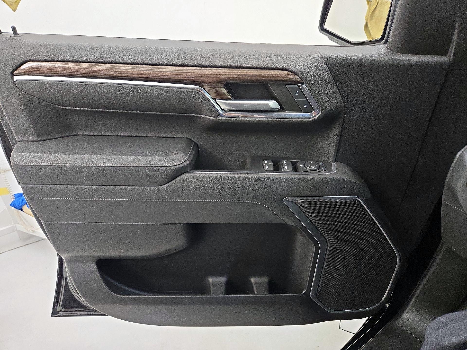 Thumbnail: 2023 Chevrolet Silverado 1500 - 12