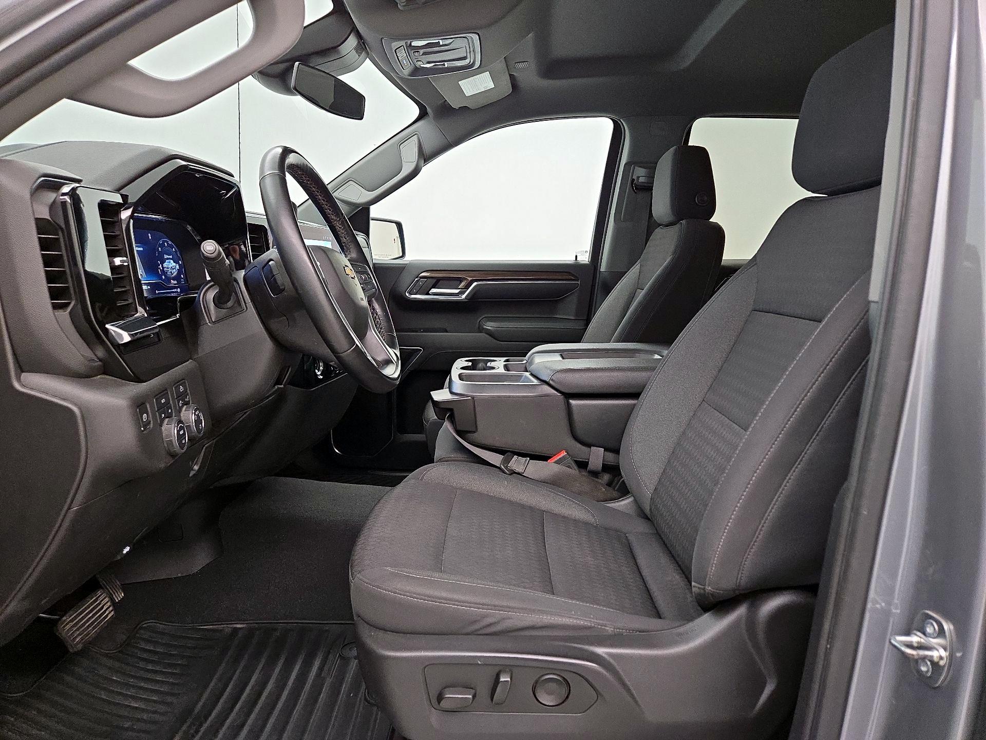 Thumbnail: 2023 Chevrolet Silverado 1500 - 11